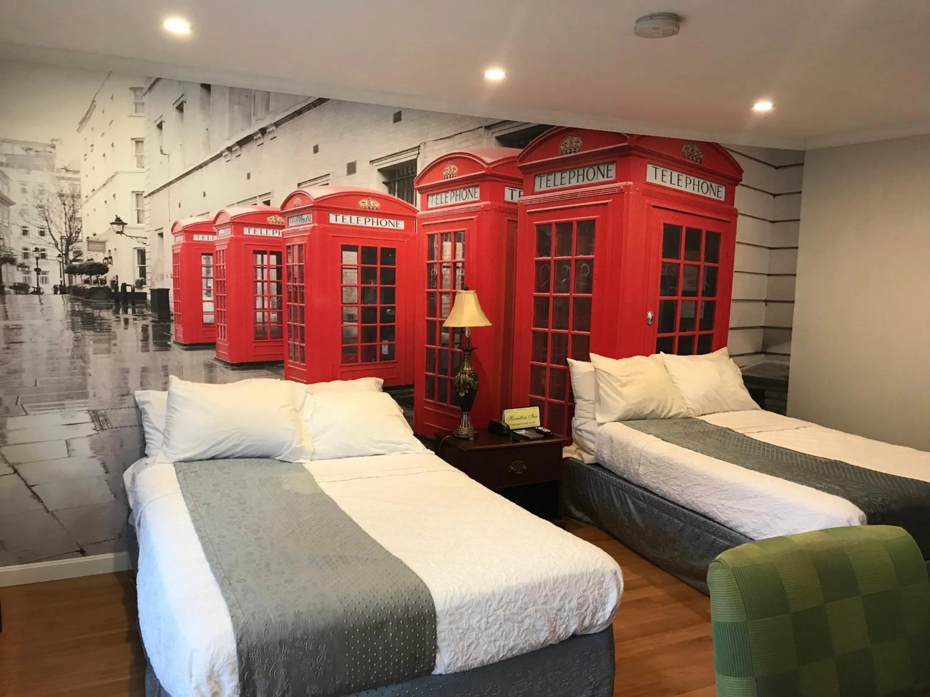 Bedroom, Bed in Hamilton Inn Sturbridge