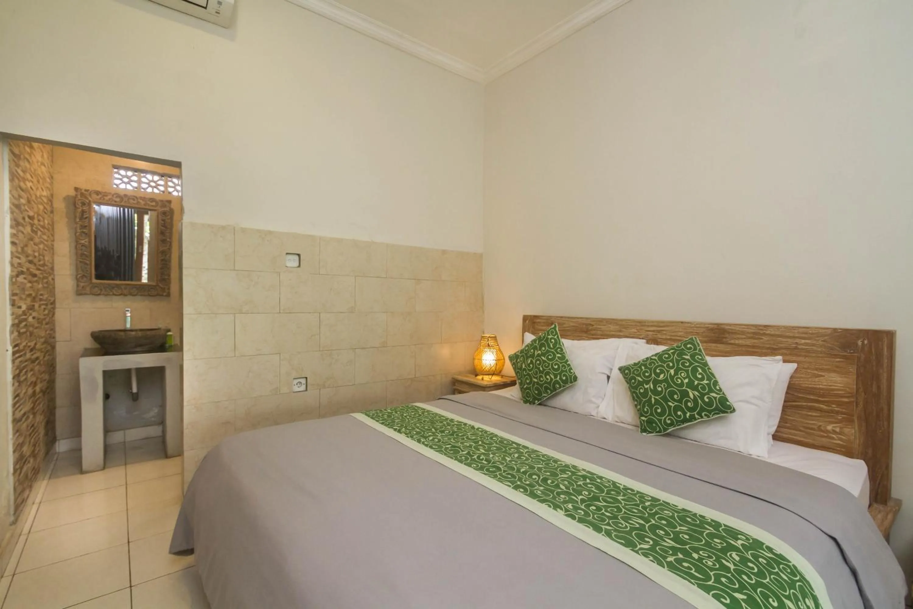 Bed in Parthi Puri Ubud