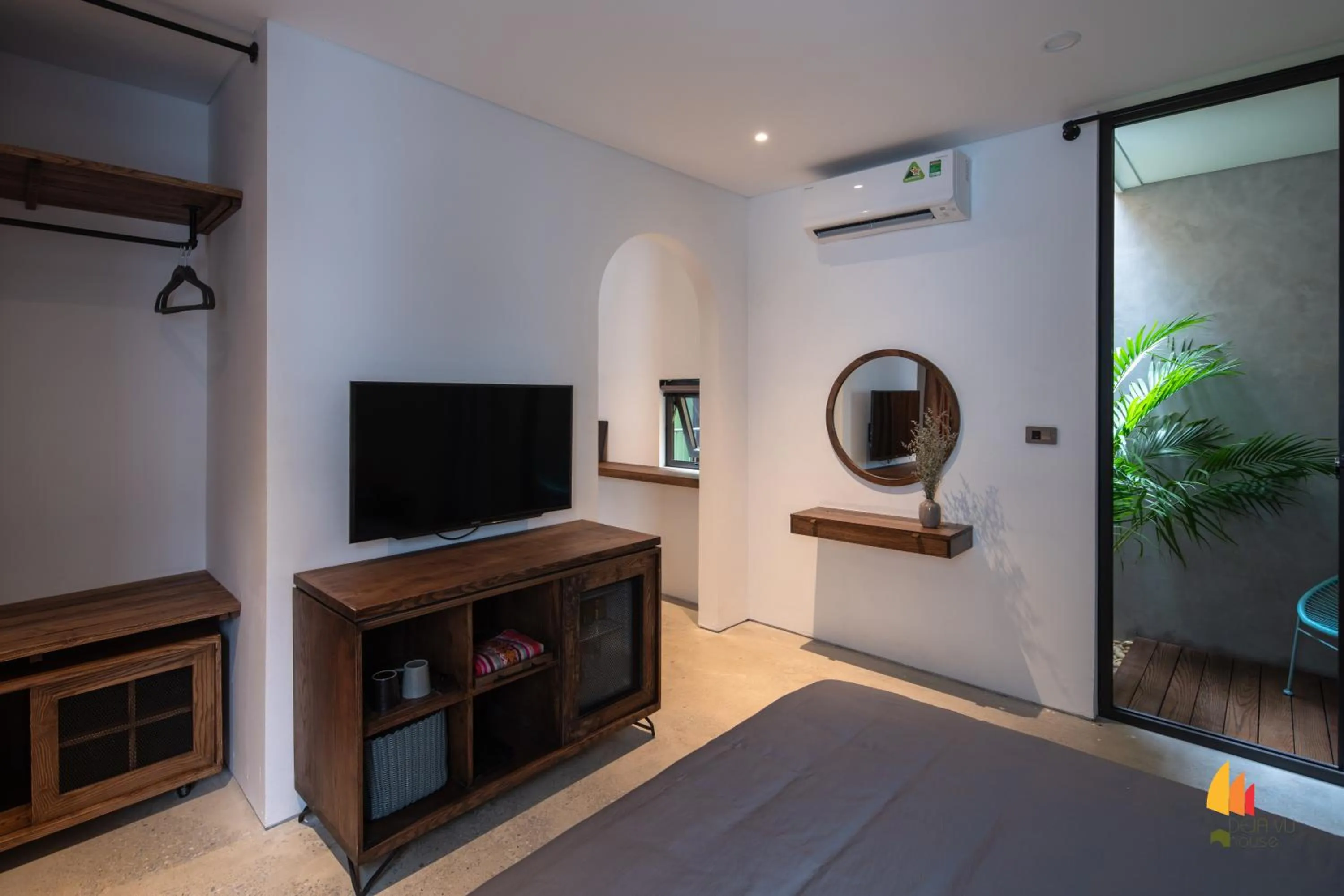 Bedroom, Bed in Deja Vu House Ha Long