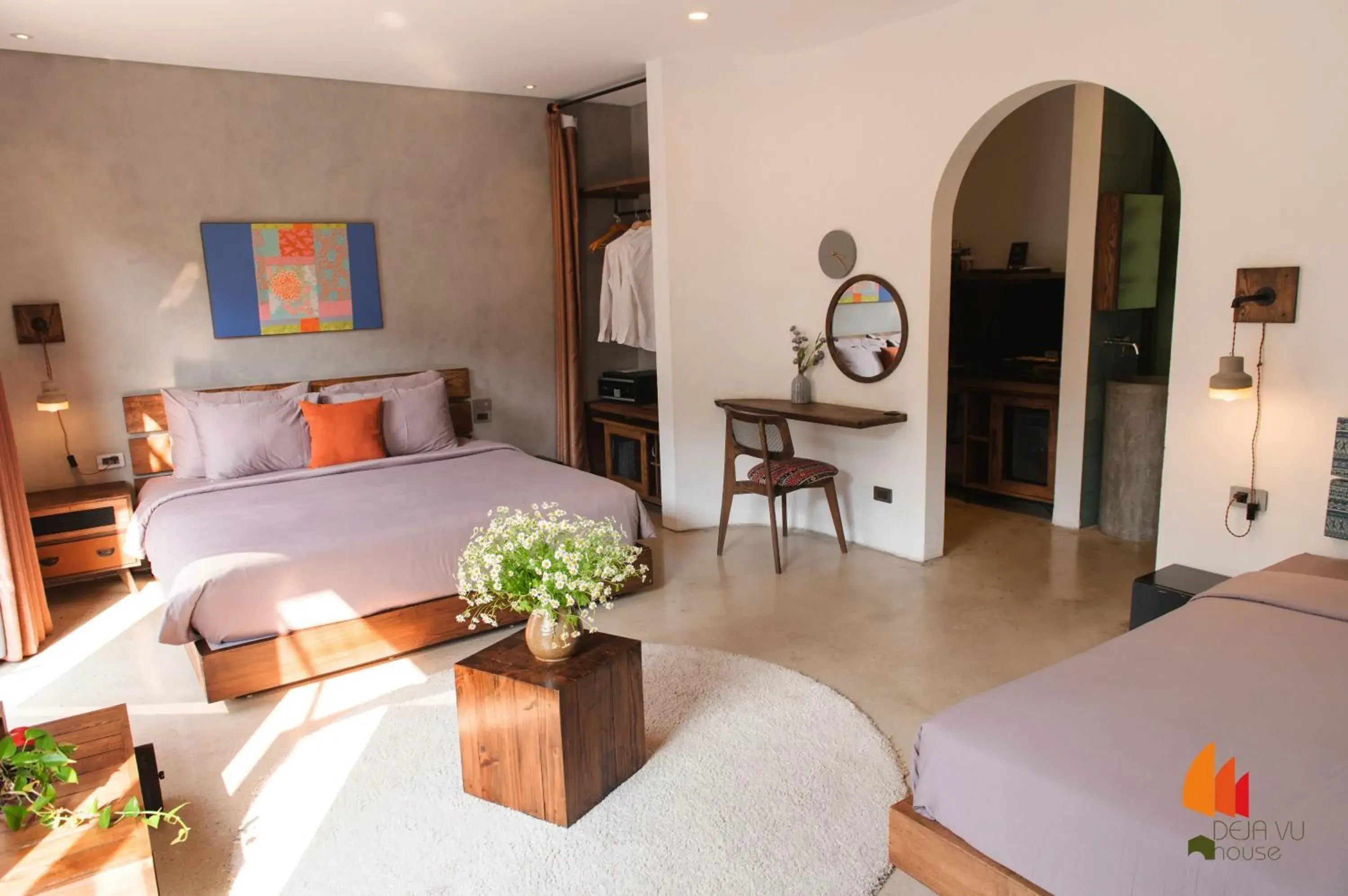 Deluxe Triple Room in Deja Vu House Ha Long Deluxe Triple Room in Deja Vu House Ha Long