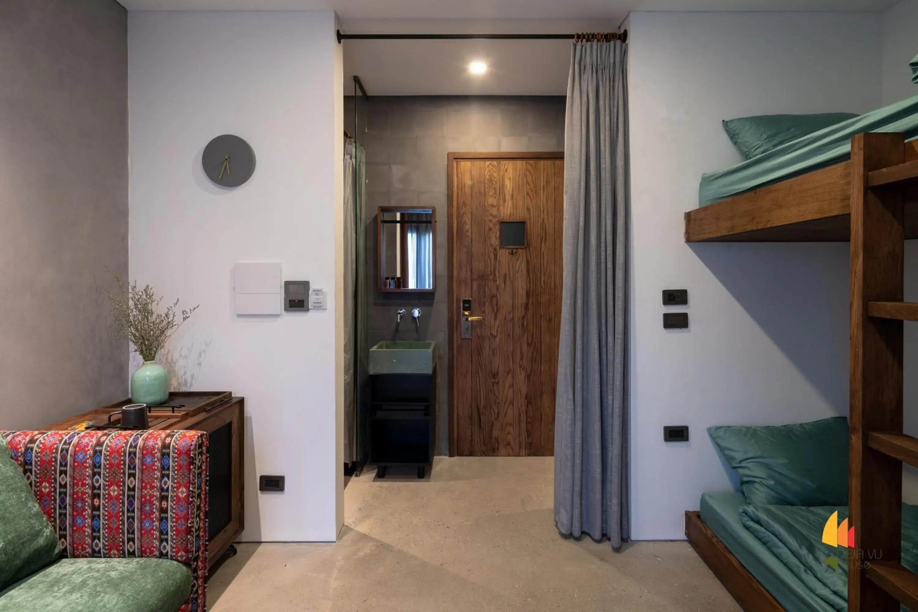 Small Twin Room in Deja Vu House Ha Long Small Twin Room in Deja Vu House Ha Long