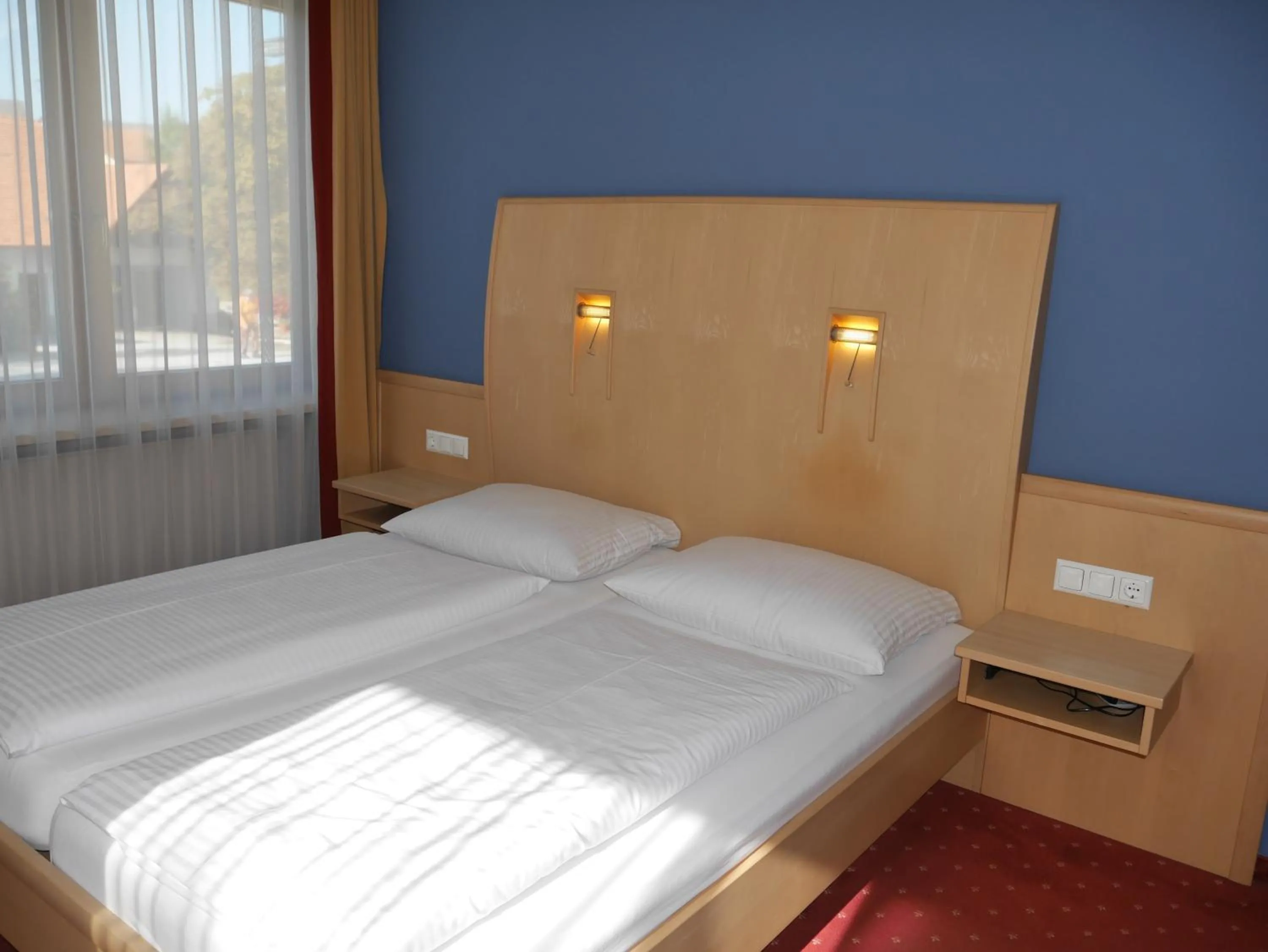 Photo of the whole room, Bed in Hotel Garni Höchschmied