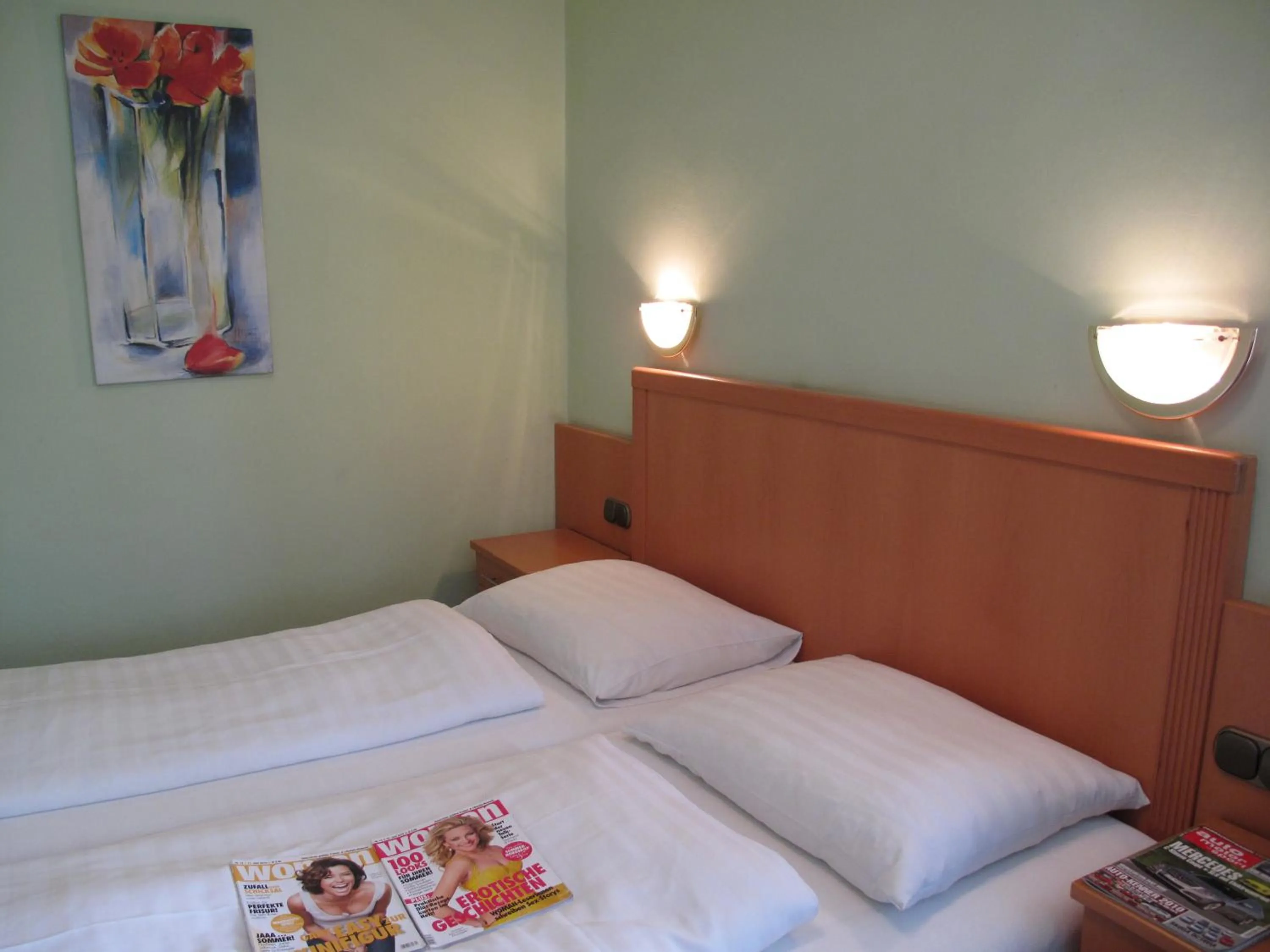 Photo of the whole room, Bed in Hotel Garni Höchschmied