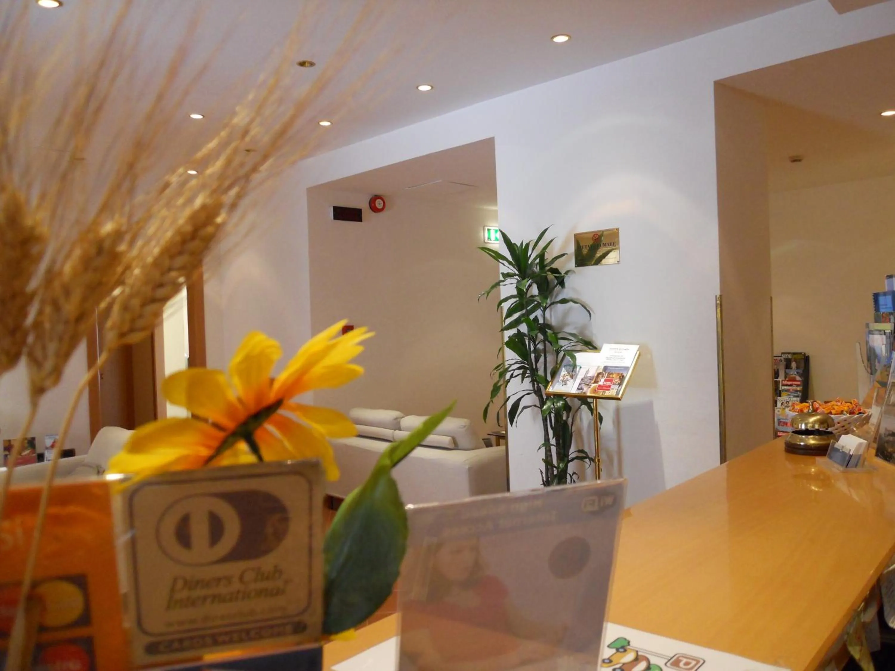 Lobby or reception in Albergo Italia