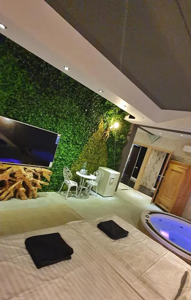 Hotel Ramka & Restaurant & Wine Bar