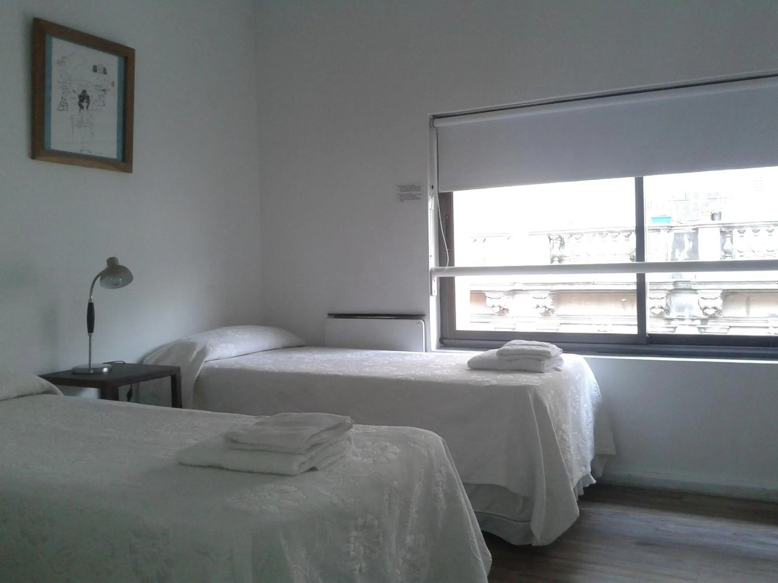 Bed in BA Stop Hotel House