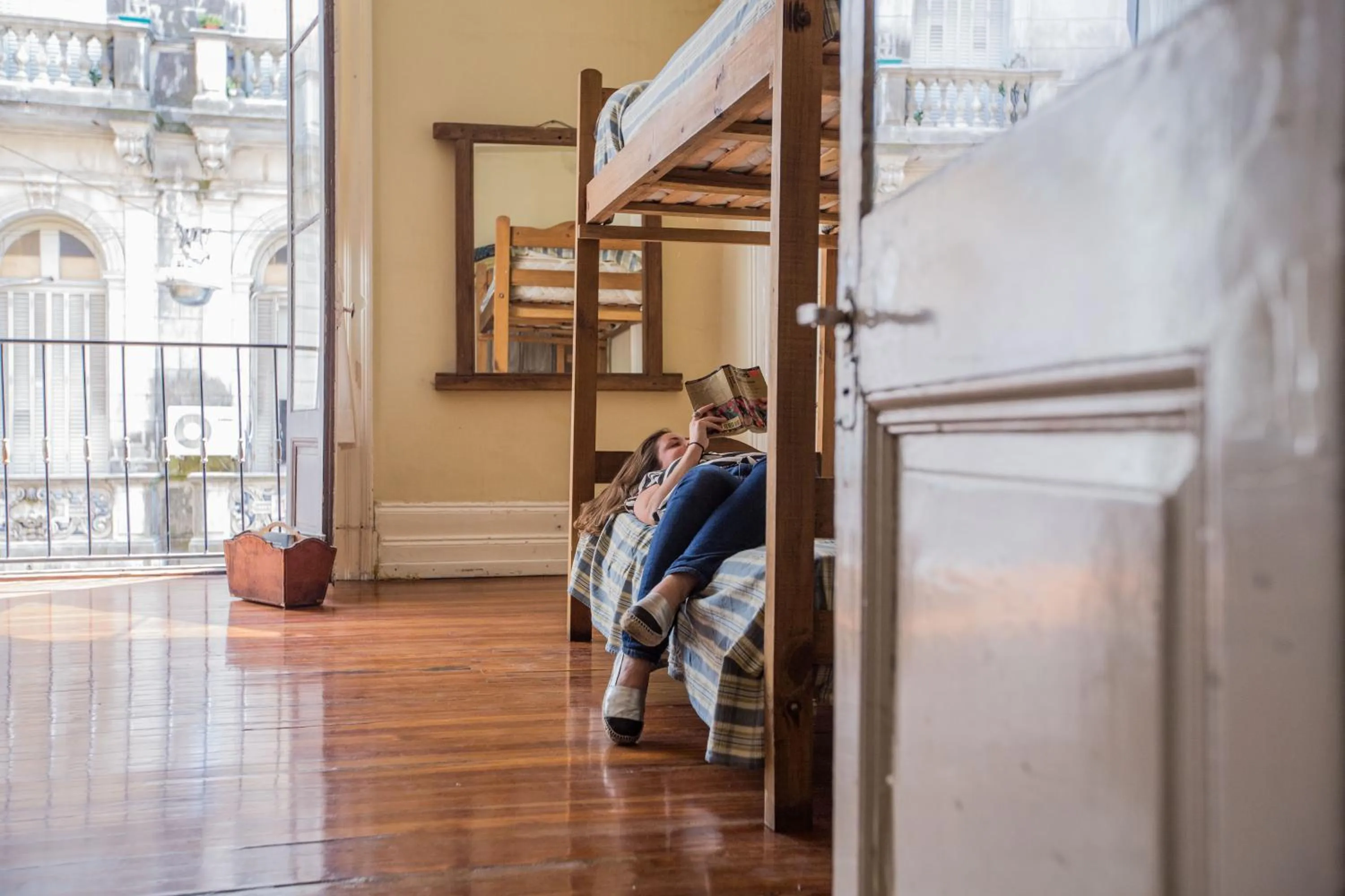 Day in BA Stop Hotel House