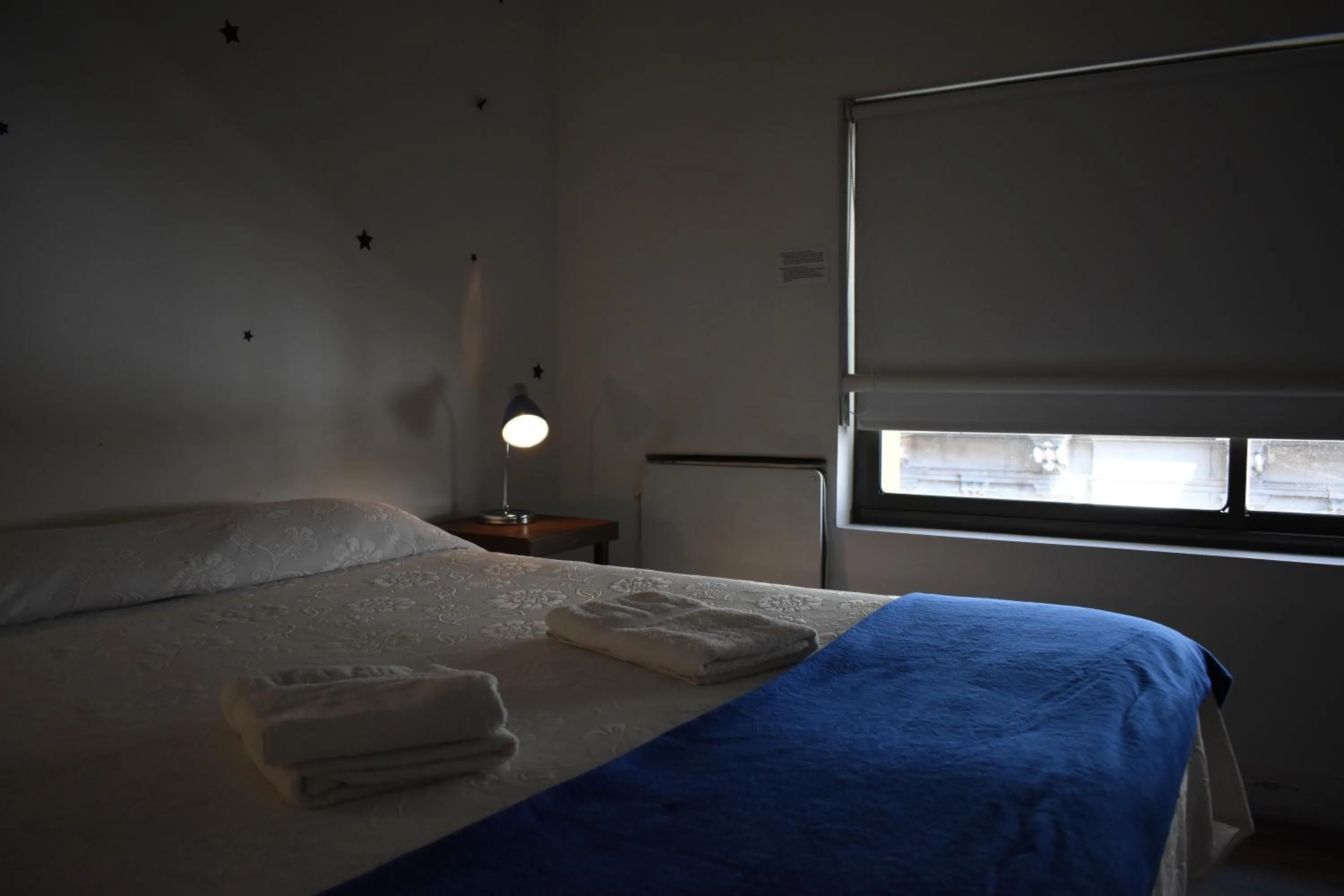 Bed in BA Stop Hotel House