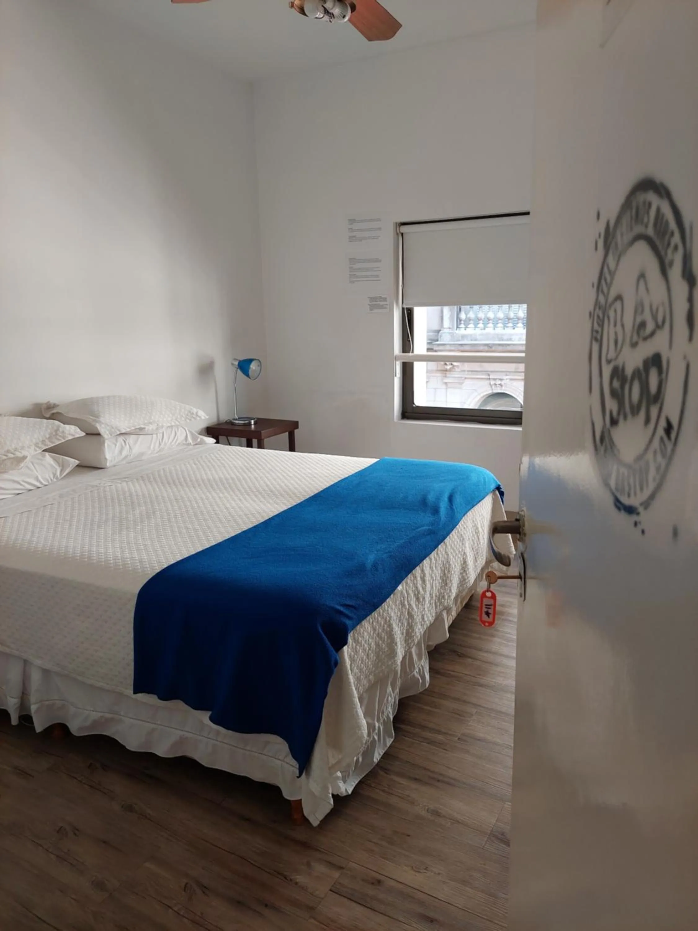 Bed in BA Stop Hotel House