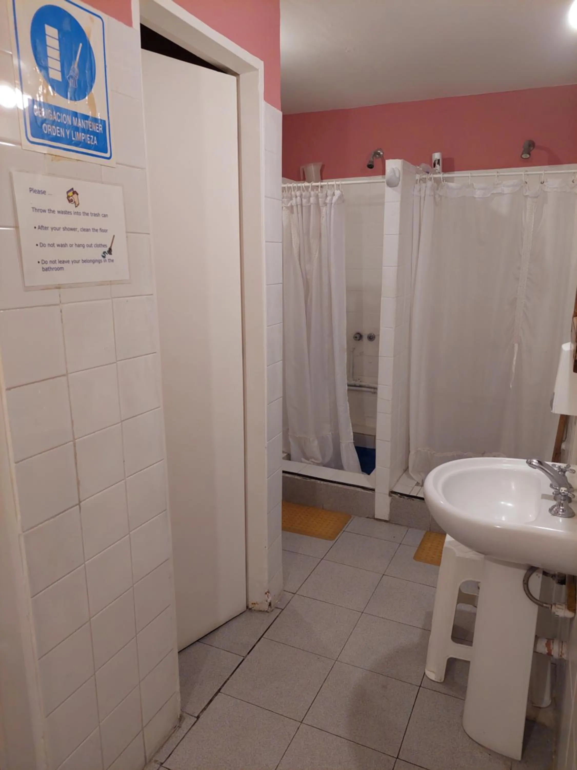 Bathroom in BA Stop Hotel House