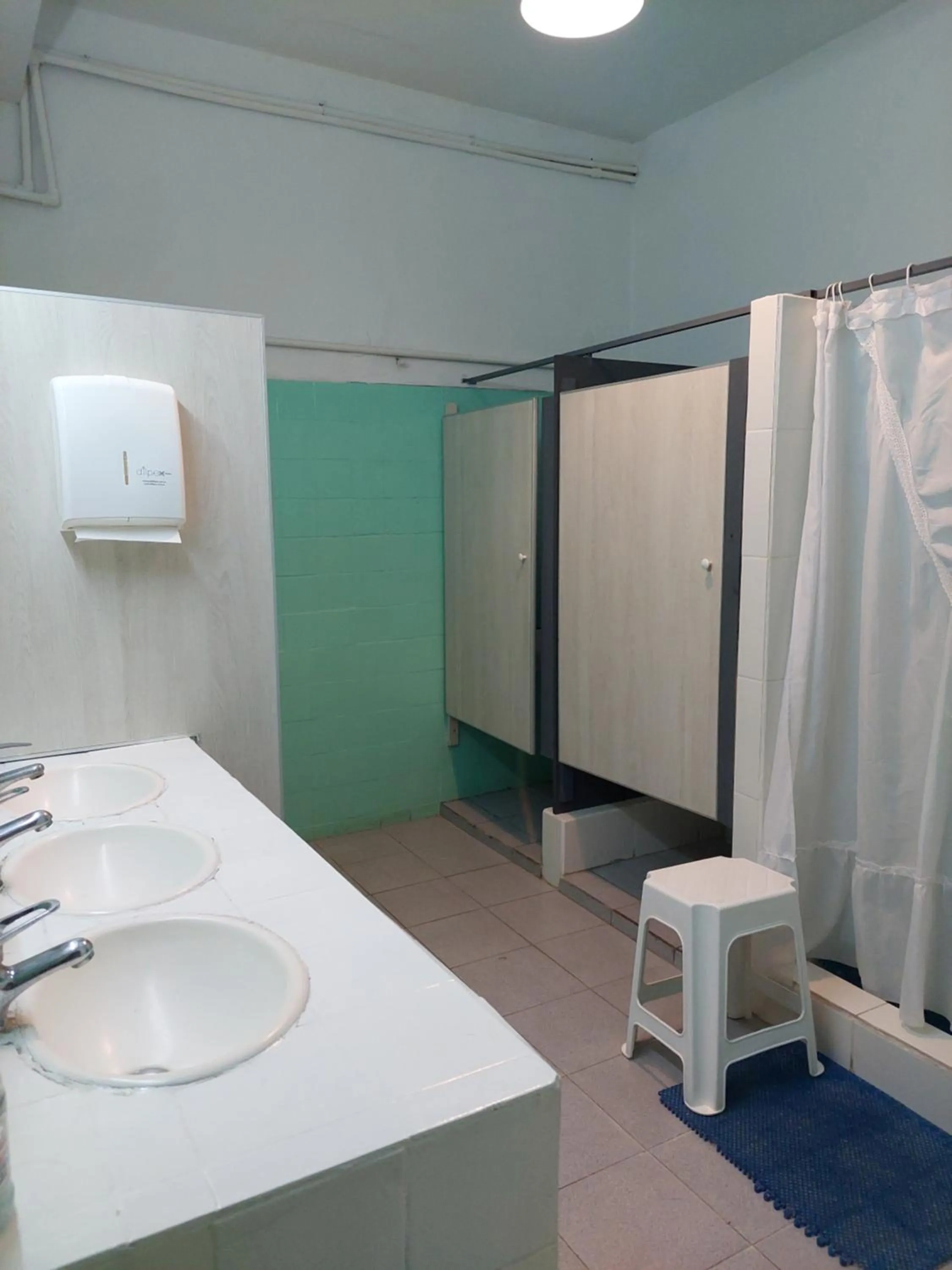 Bathroom in BA Stop Hotel House