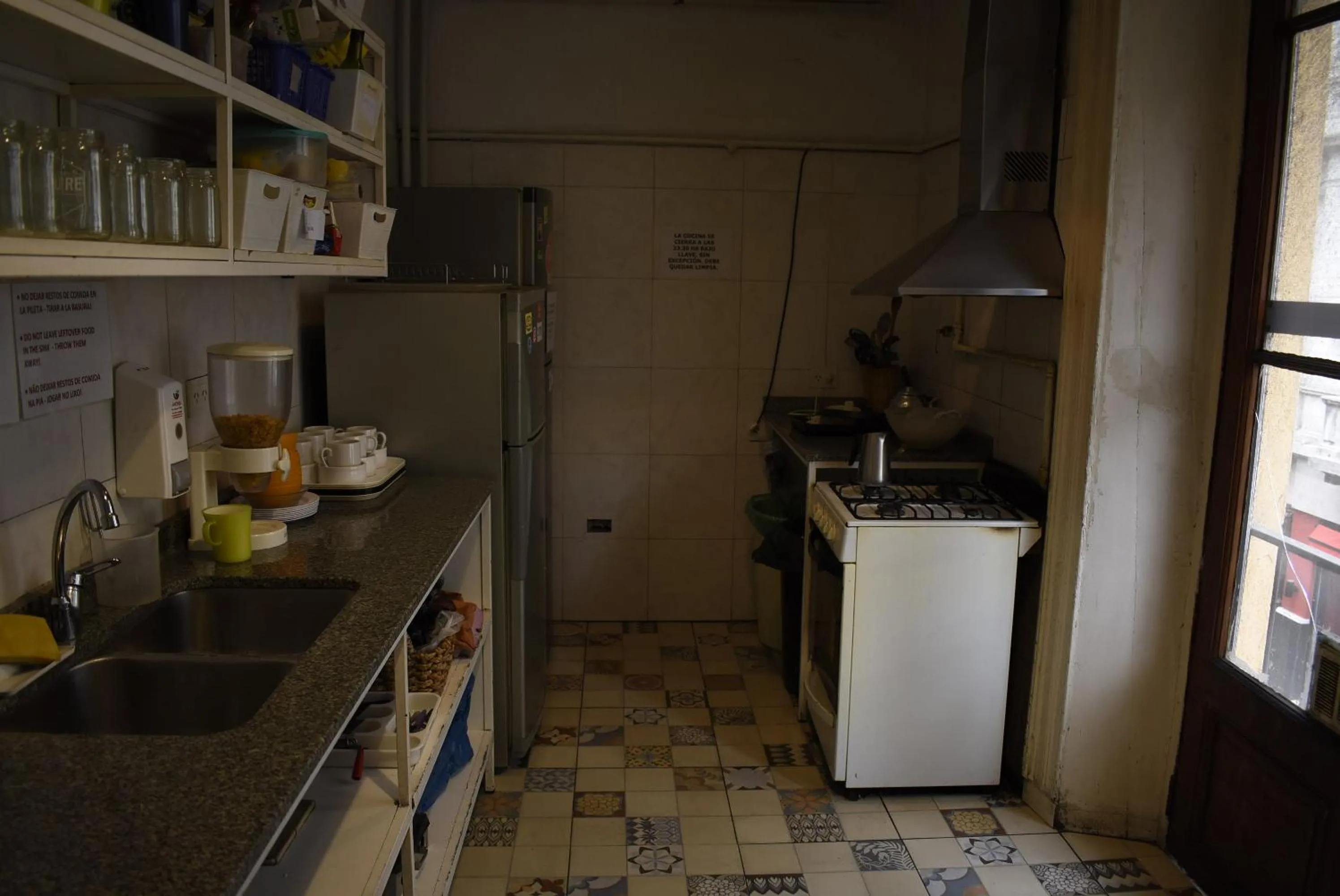 Kitchen or kitchenette in BA Stop Hotel House