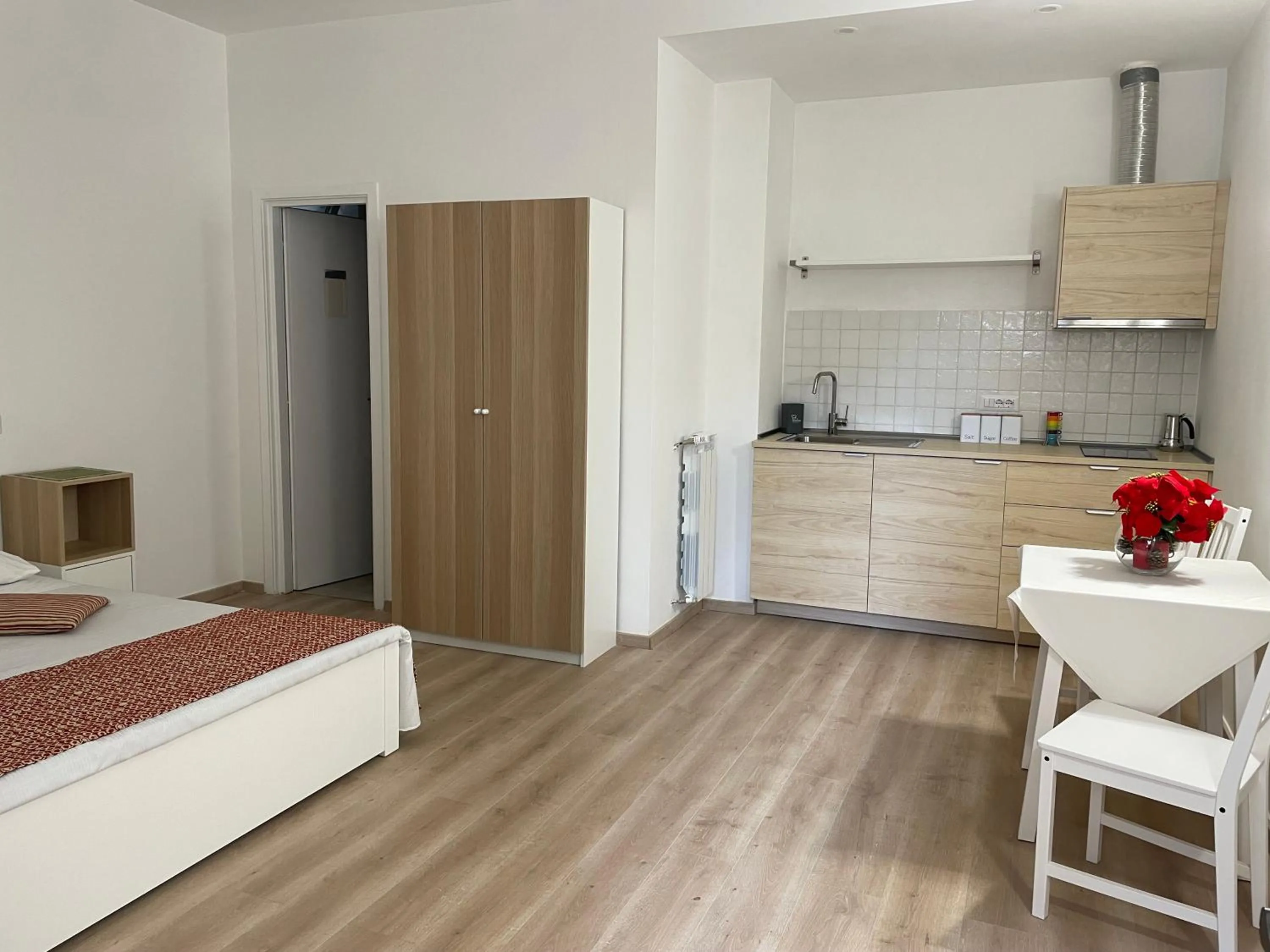 Kitchen or kitchenette in Hotel Casa Valdese Roma