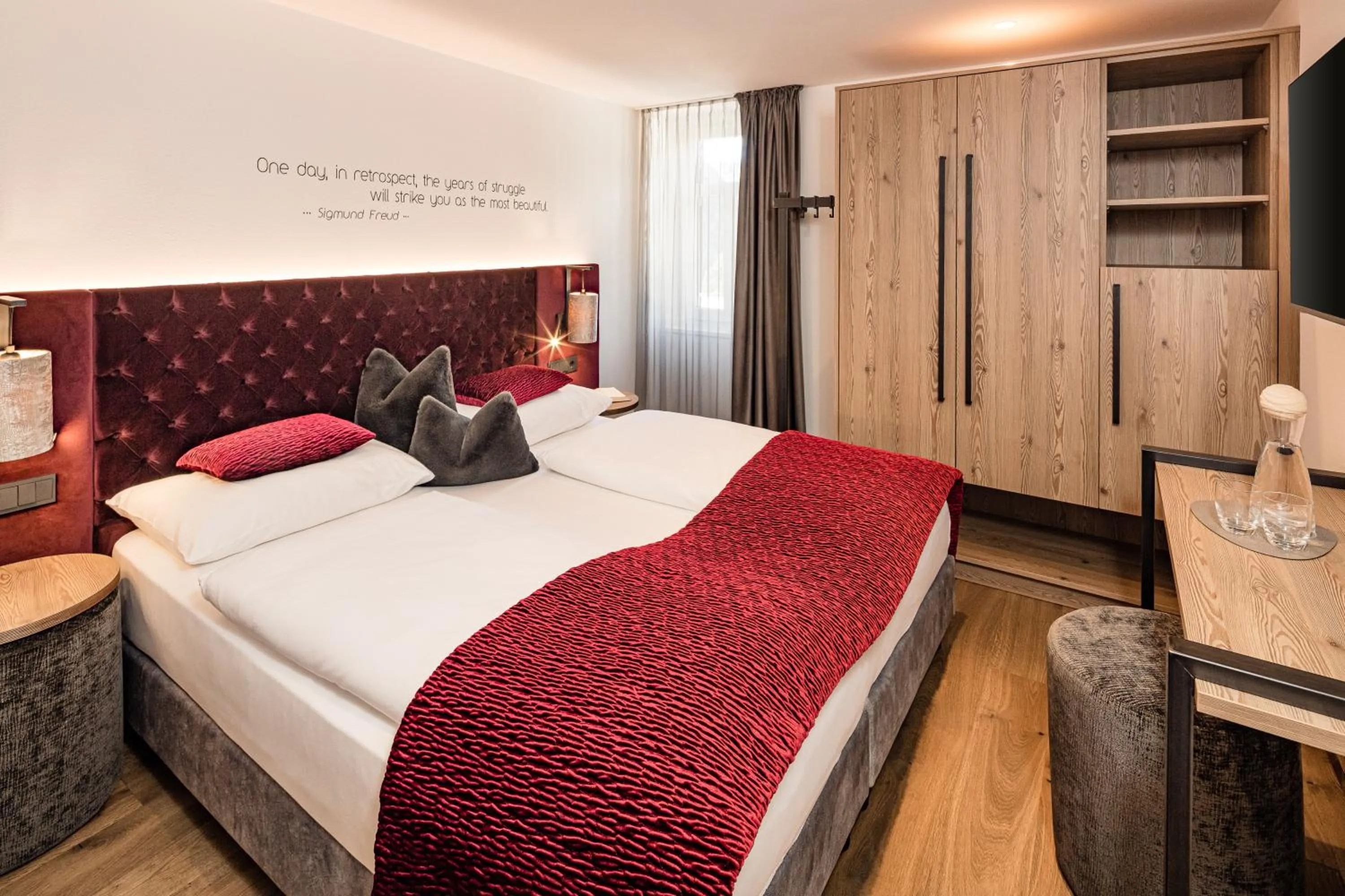 Bed in Grand Hotel Wolkenstein