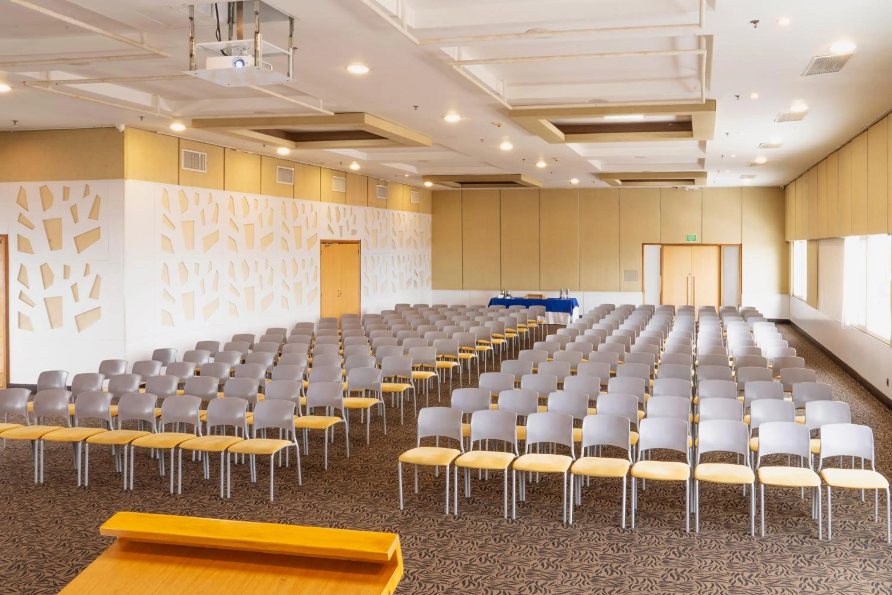 Meeting/conference room in Hotel Dann Carlton Barranquilla y Centro de Convenciones