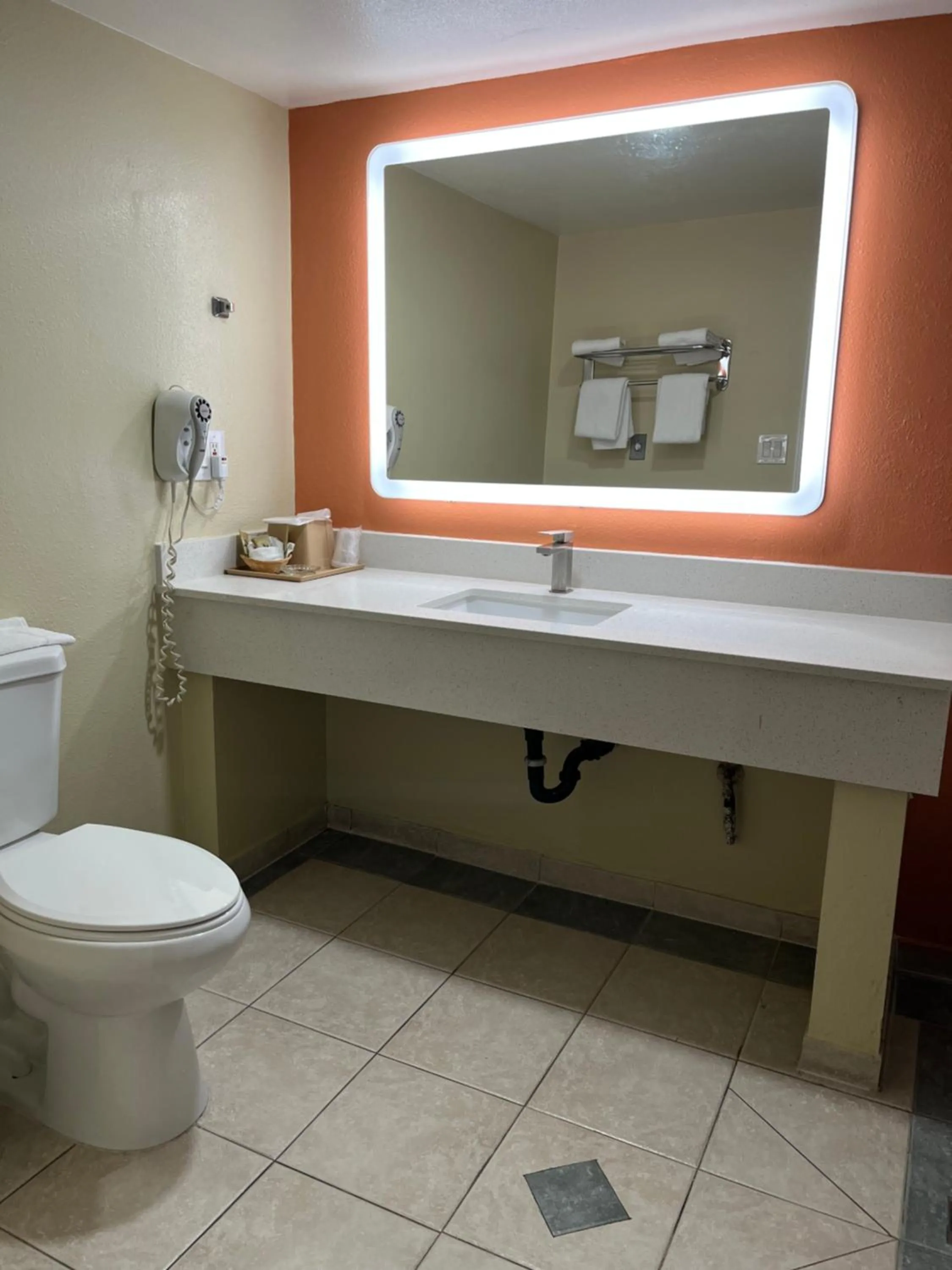 Rivera Inn & Suites Motel