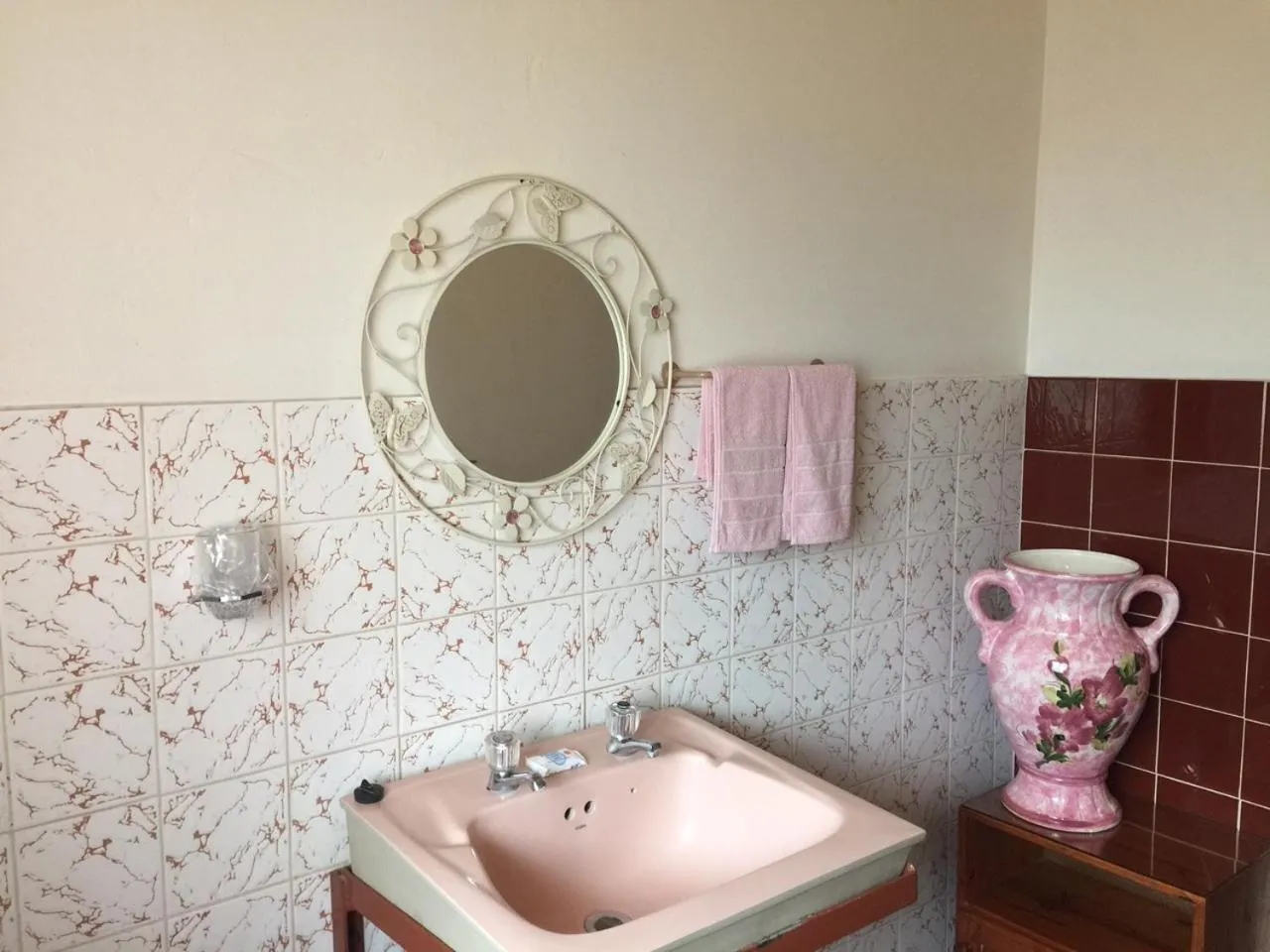 Bathroom in La Rive Waterberg Accommodation