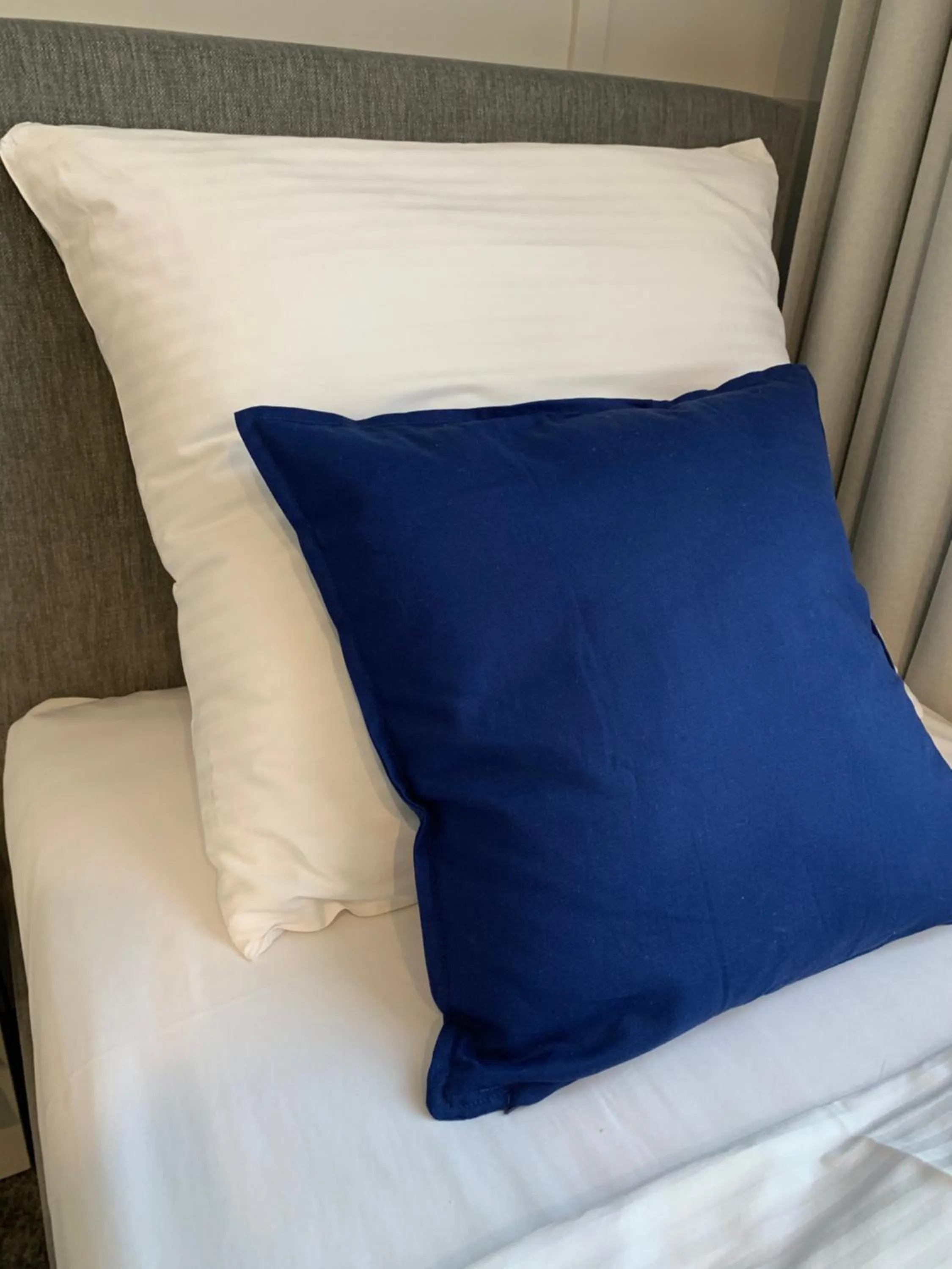 Bed in Hotel Coliber