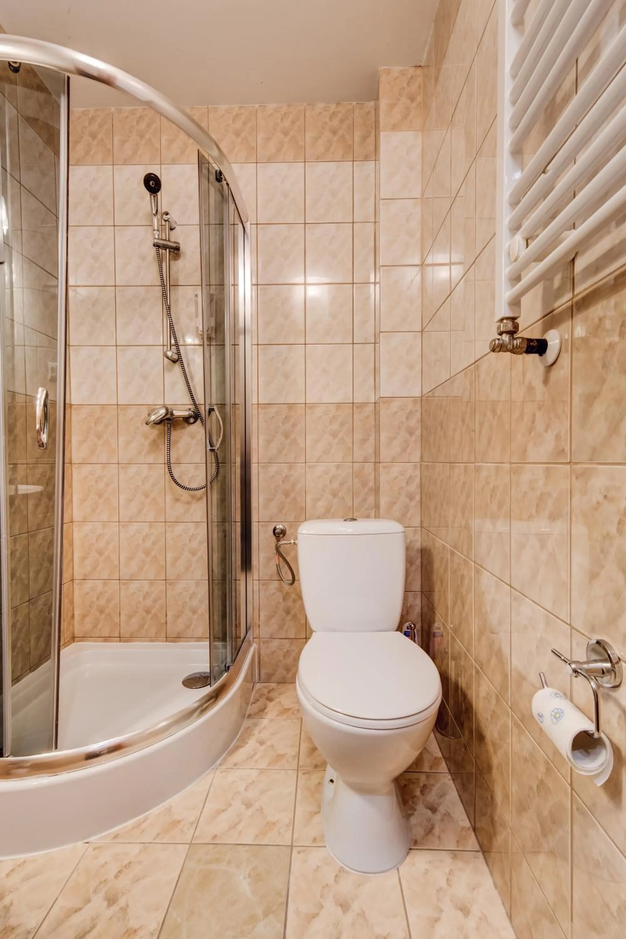 Bathroom in Villa Plaza