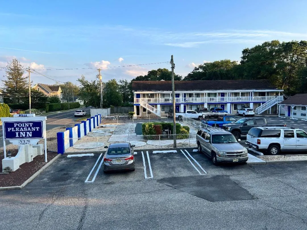 Parking in Point Pleasant Inn