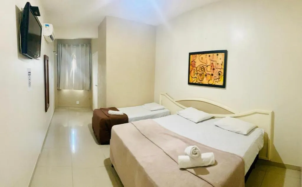 Bedroom, Bed in Biss Inn Hotel