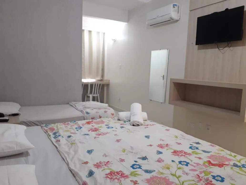 Bedroom, Bed in Biss Inn Hotel