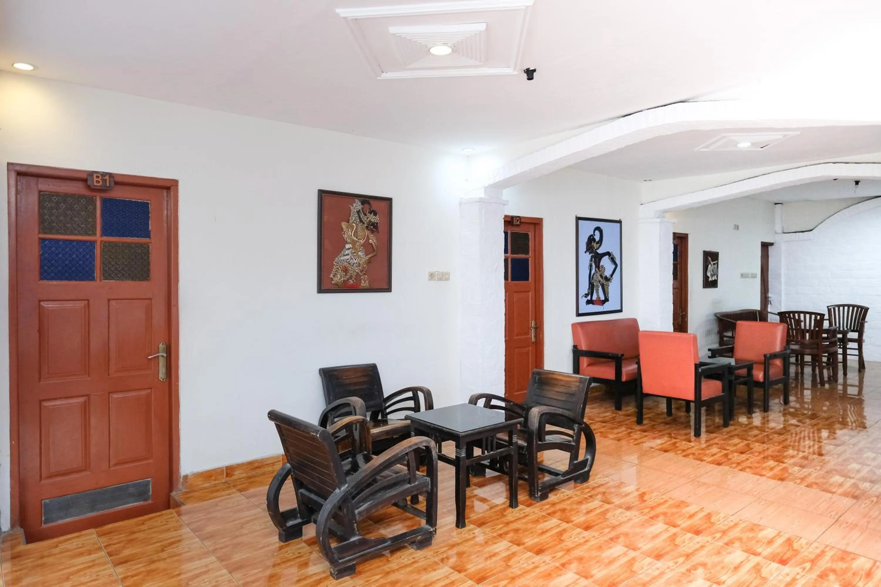 Property building in RedDoorz Syariah At Jalan Menteri Supeno