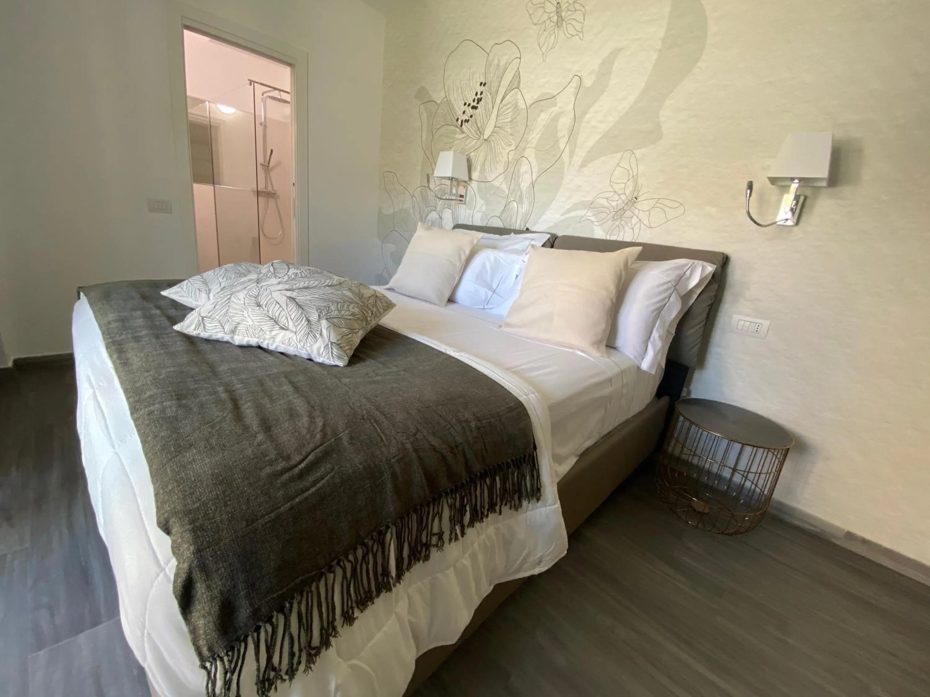 Bed in Suimi's Hotel