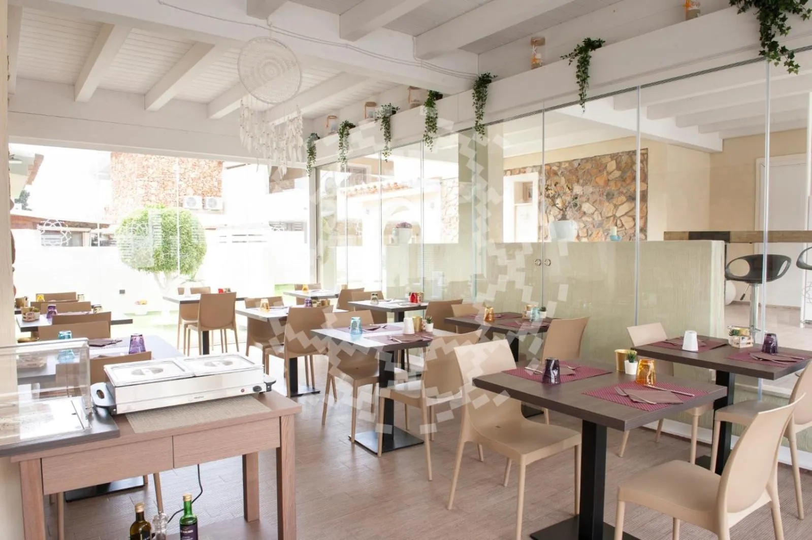 Breakfast in Suimi's Hotel