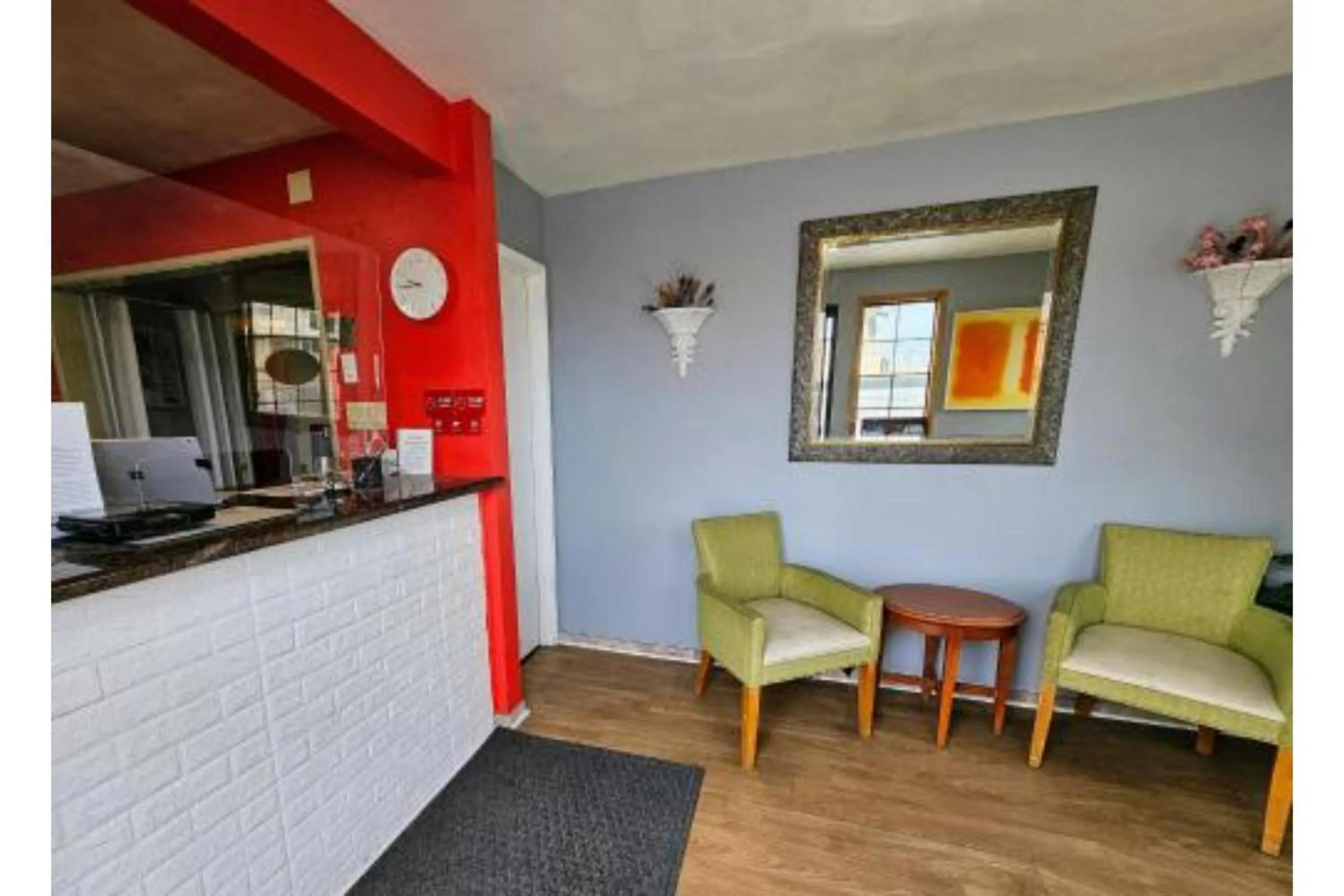 Lobby or reception in Hotel Ridgecrest An Extended Stay Studio