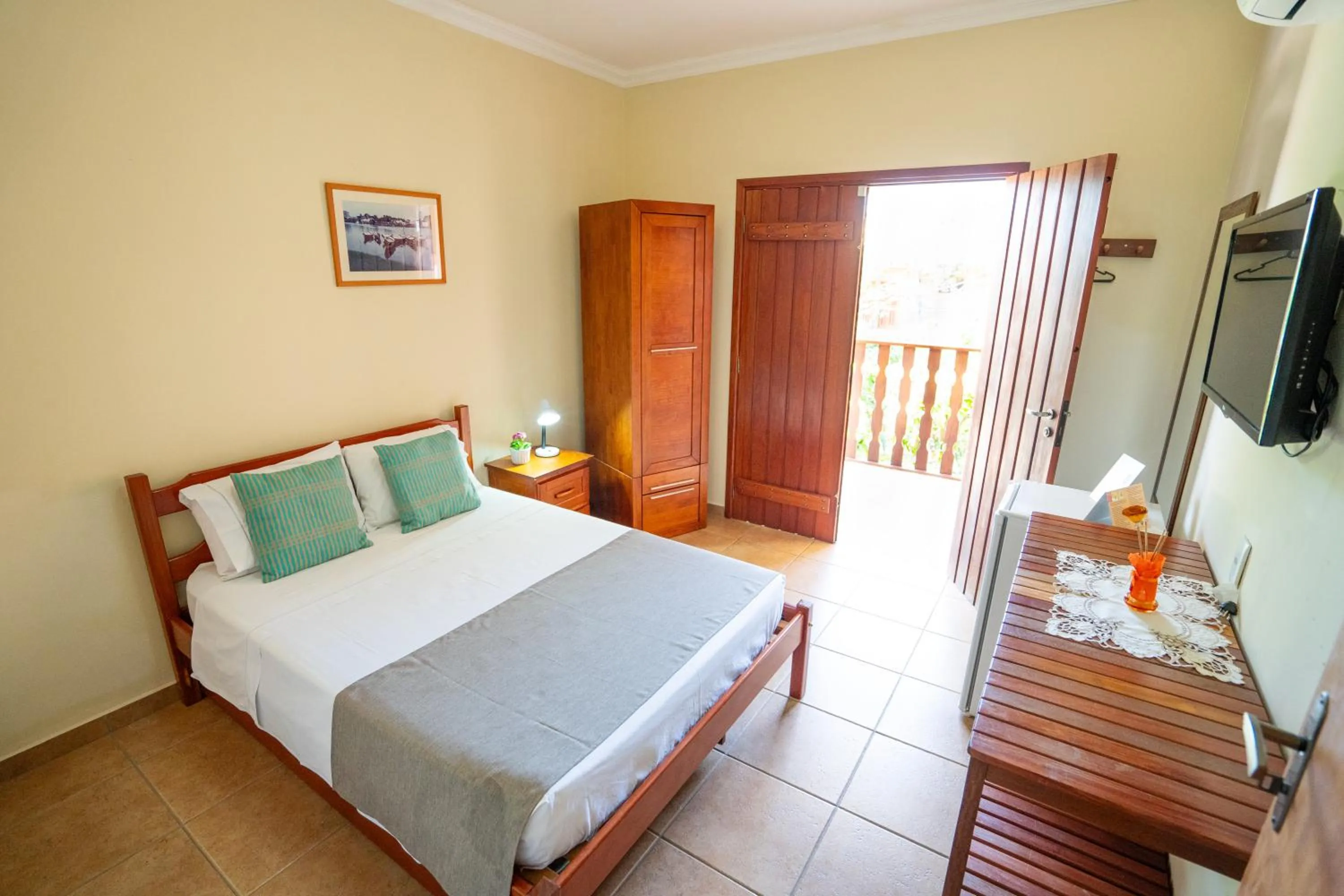 Bedroom, Bed in Pousada Galeria Artes