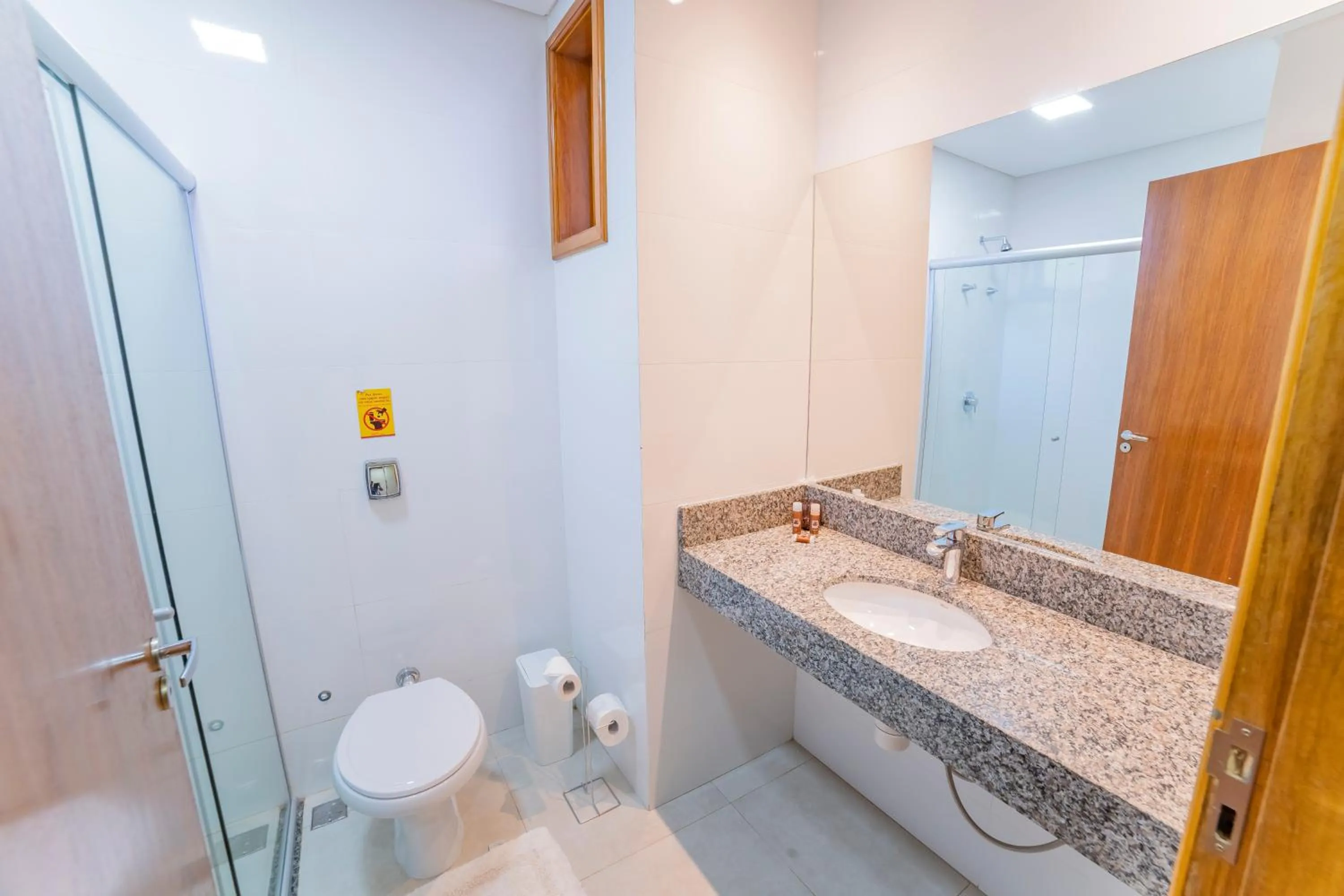 Bathroom in Pousada Galeria Artes