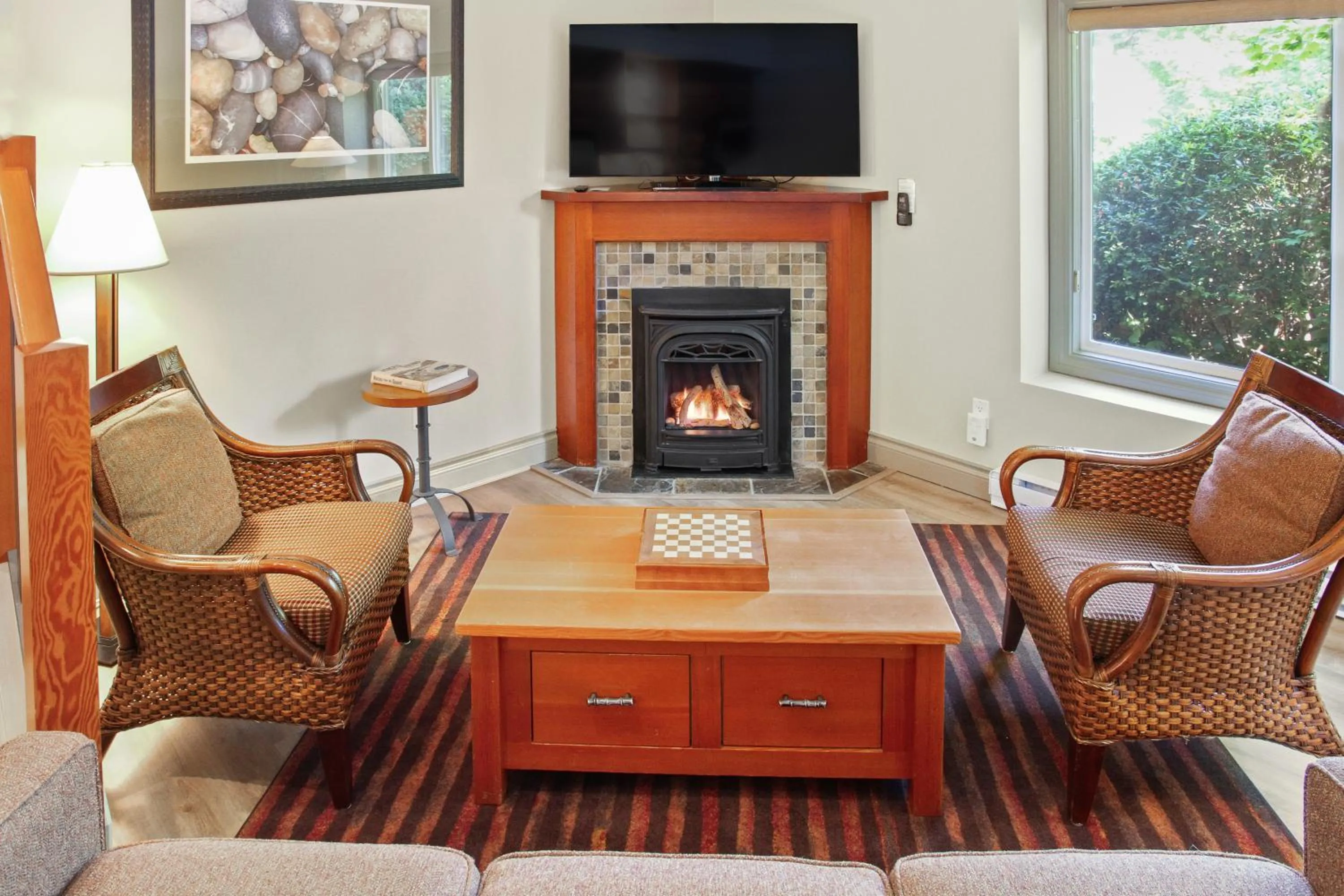 Living room in Long Beach Lodge Resort