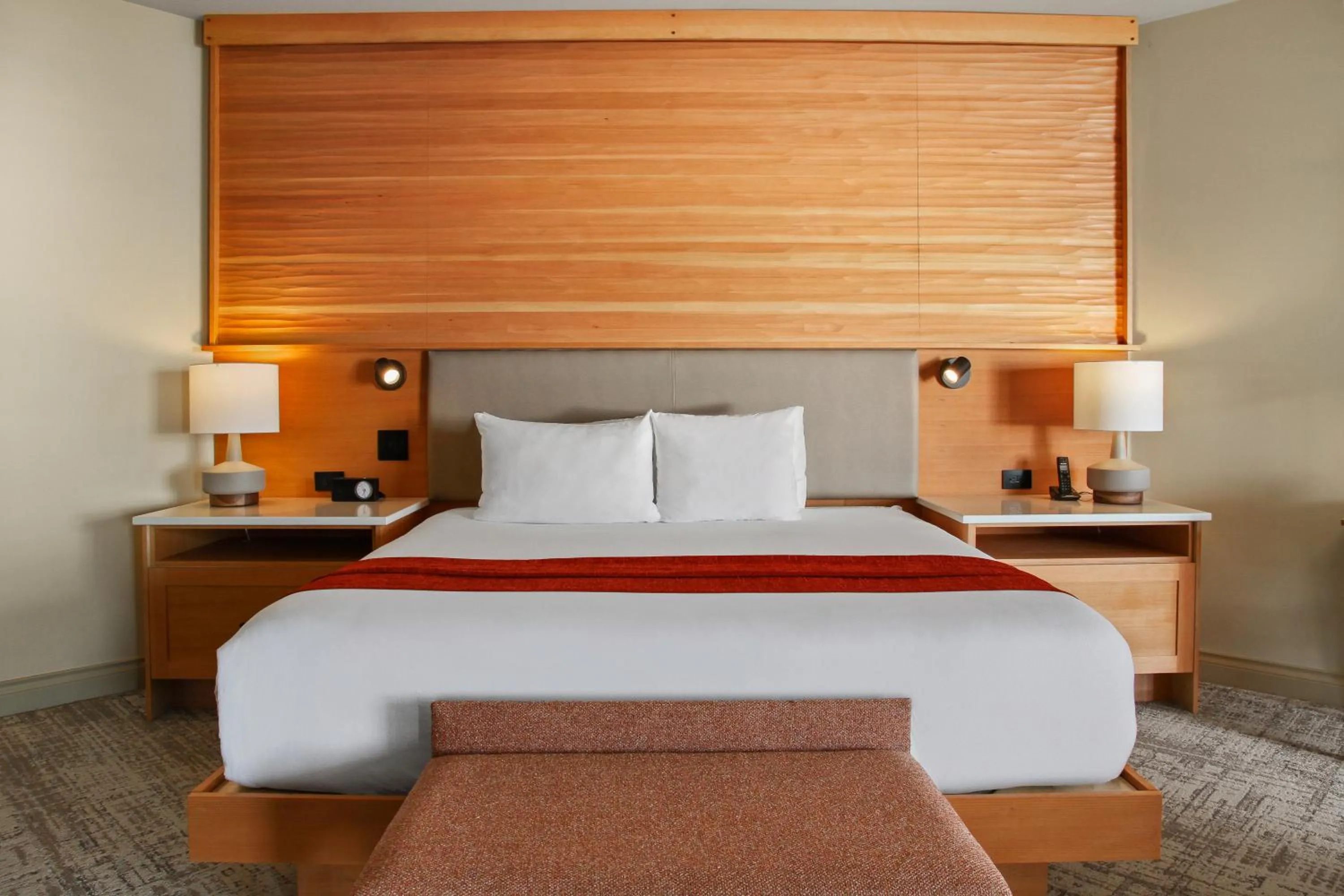 Bed in Long Beach Lodge Resort