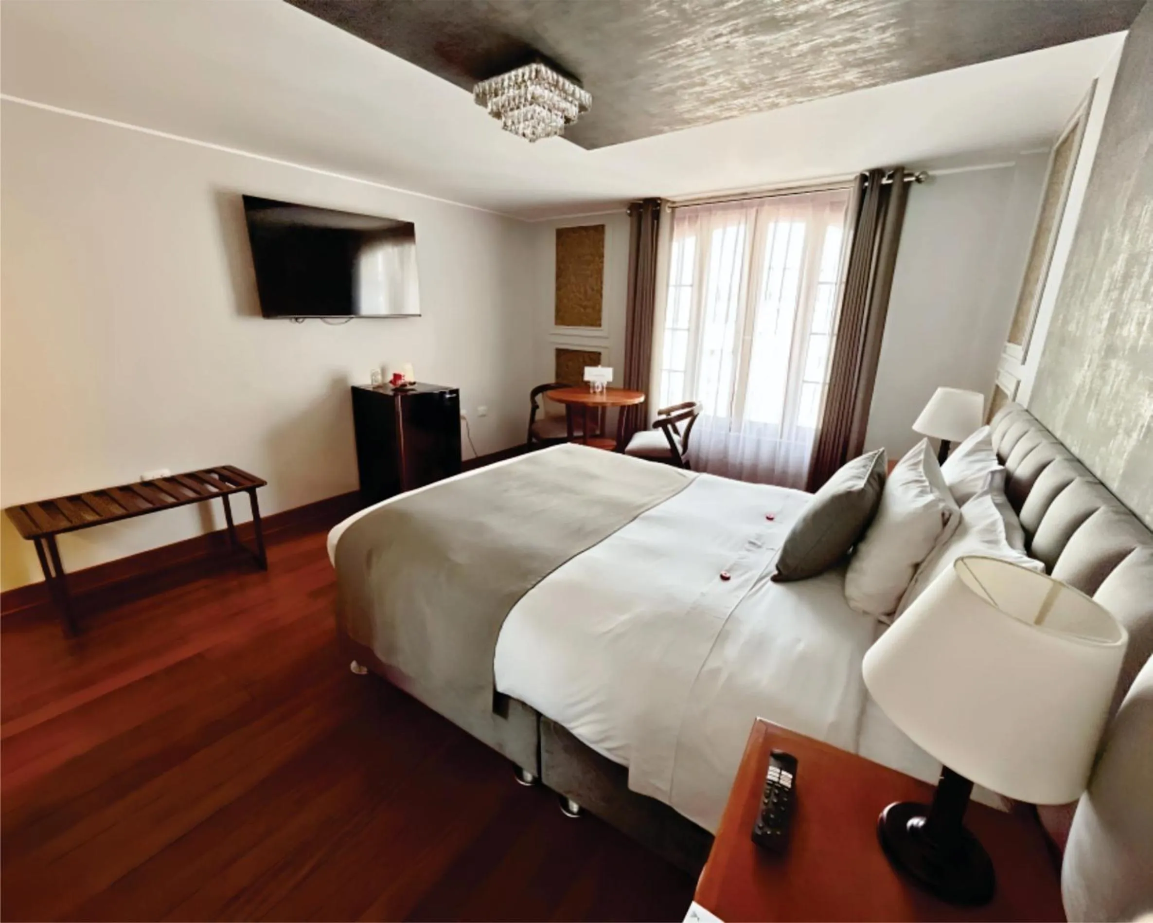 Bedroom, Bed in Hotel Fundador by Robles