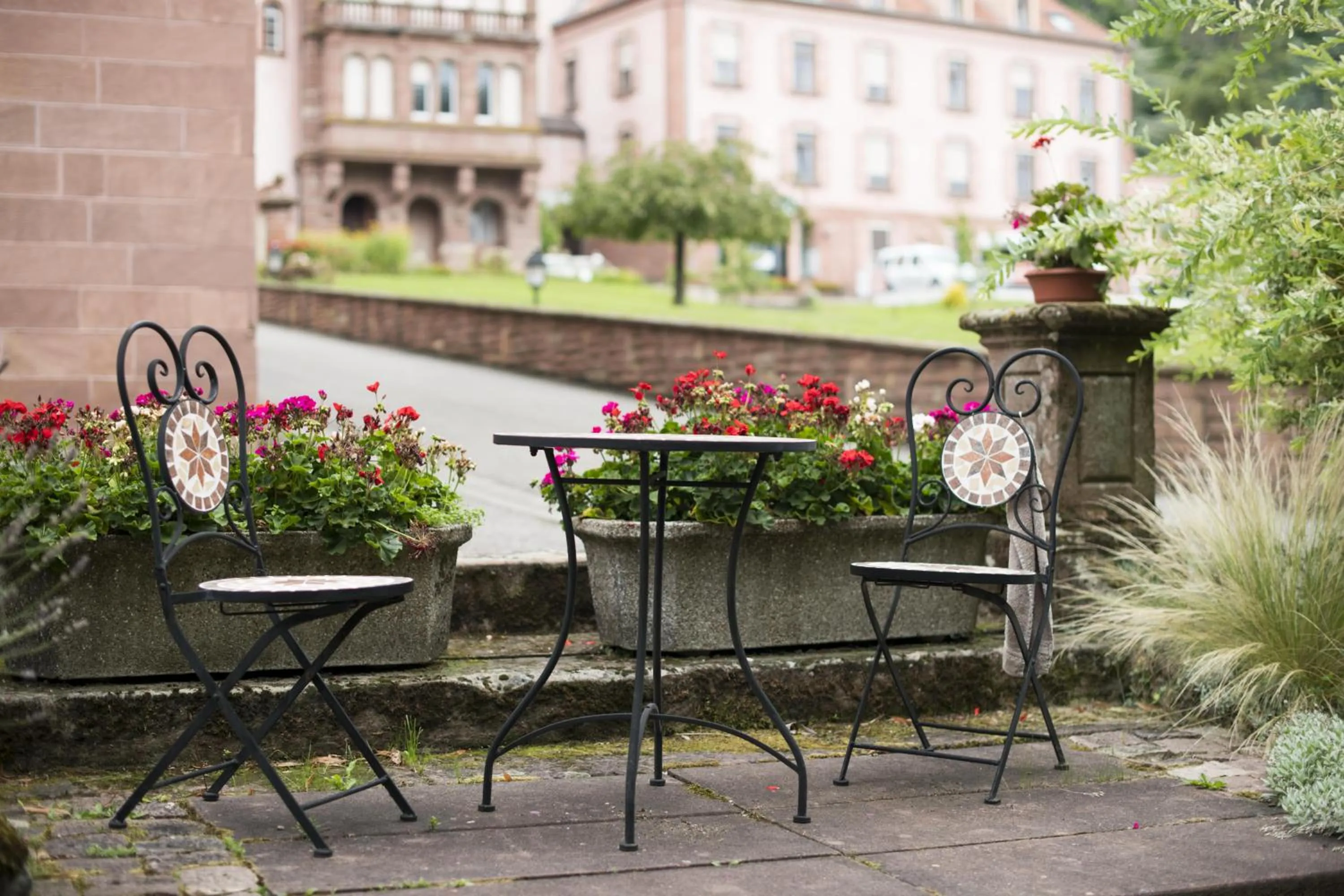 Garden in Hôtellerie du Couvent Oberbronn