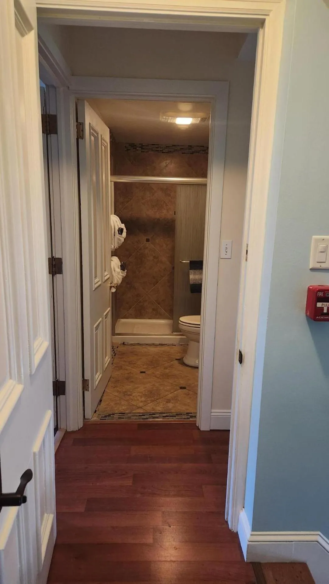 Bathroom in Greystone Manor Bed & Breakfast