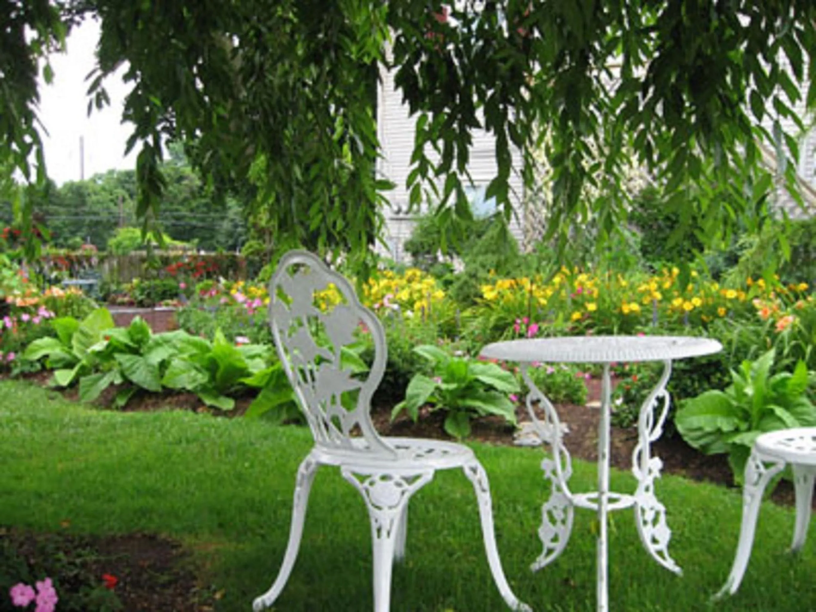 Patio in Greystone Manor Bed & Breakfast