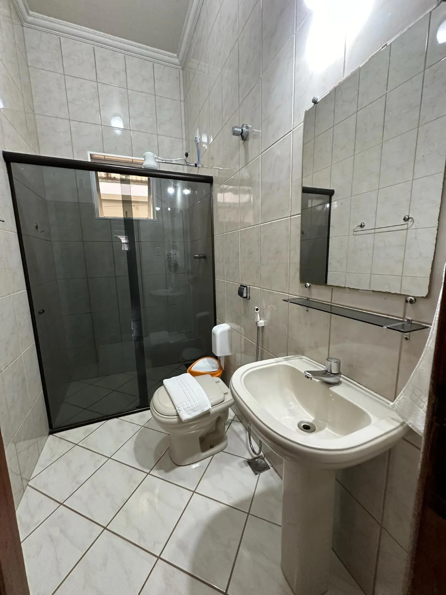 Shower in Hotel Brasil Real