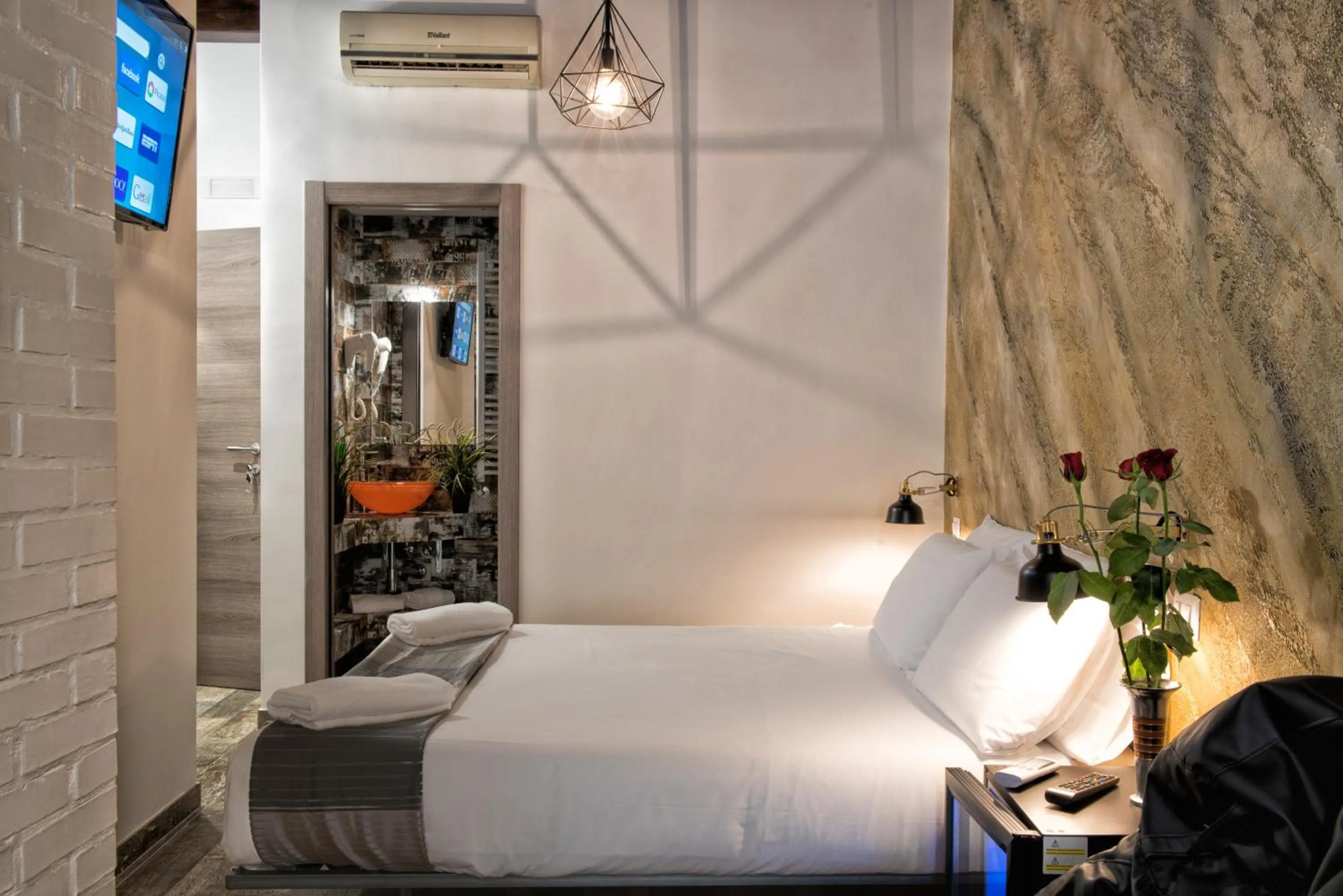 Bedroom, Bed in StarHome Navona