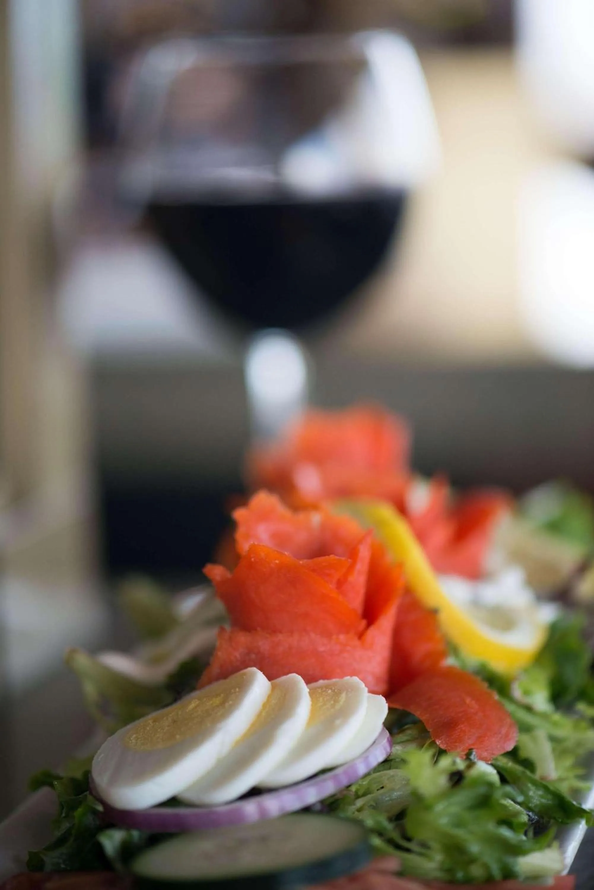 Restaurant/places to eat in Radisson Hotel Duluth-Harborview