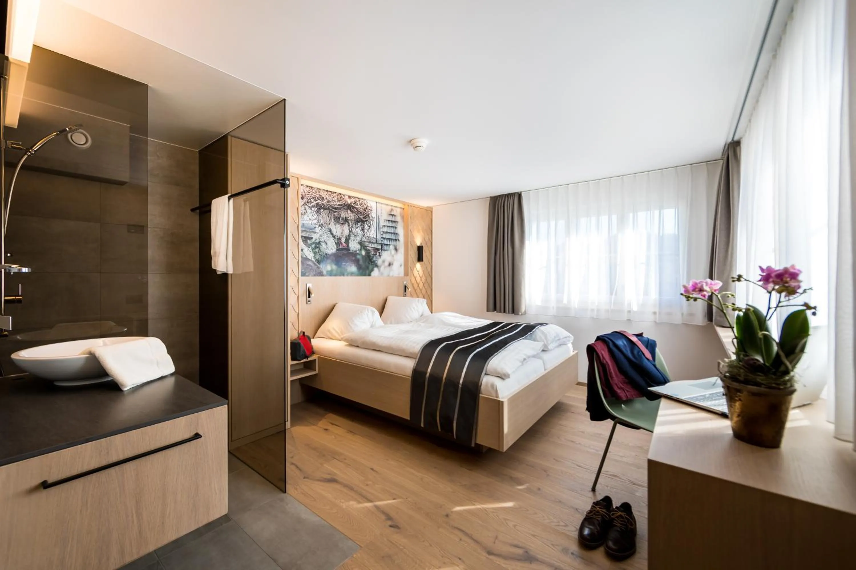 Photo of the whole room, Bed in Hotel Restaurant Krone