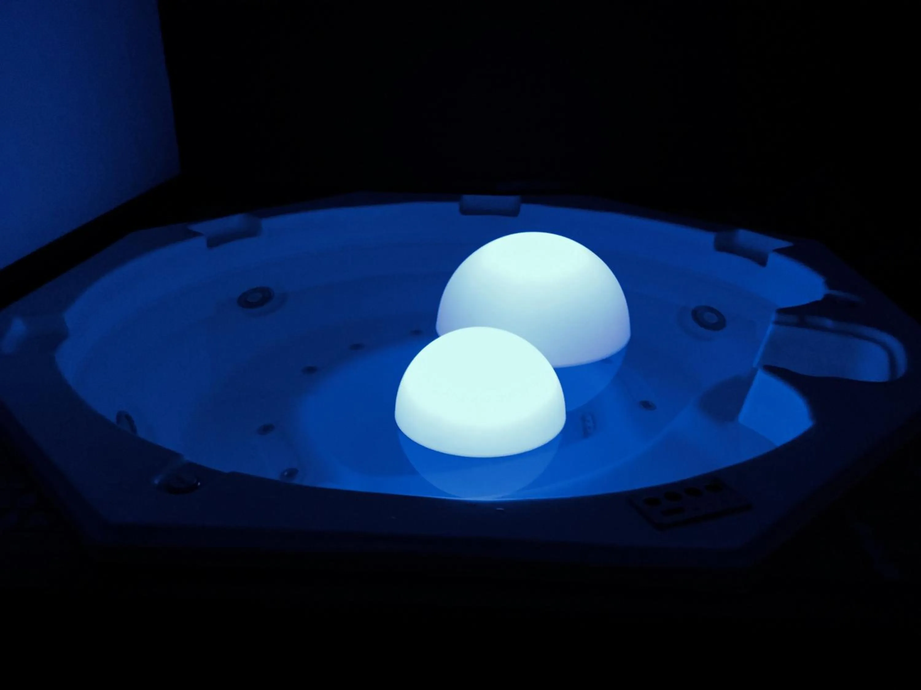 Hot Tub in St Isidro Suites Corporate Housing SPA & Wellness Center