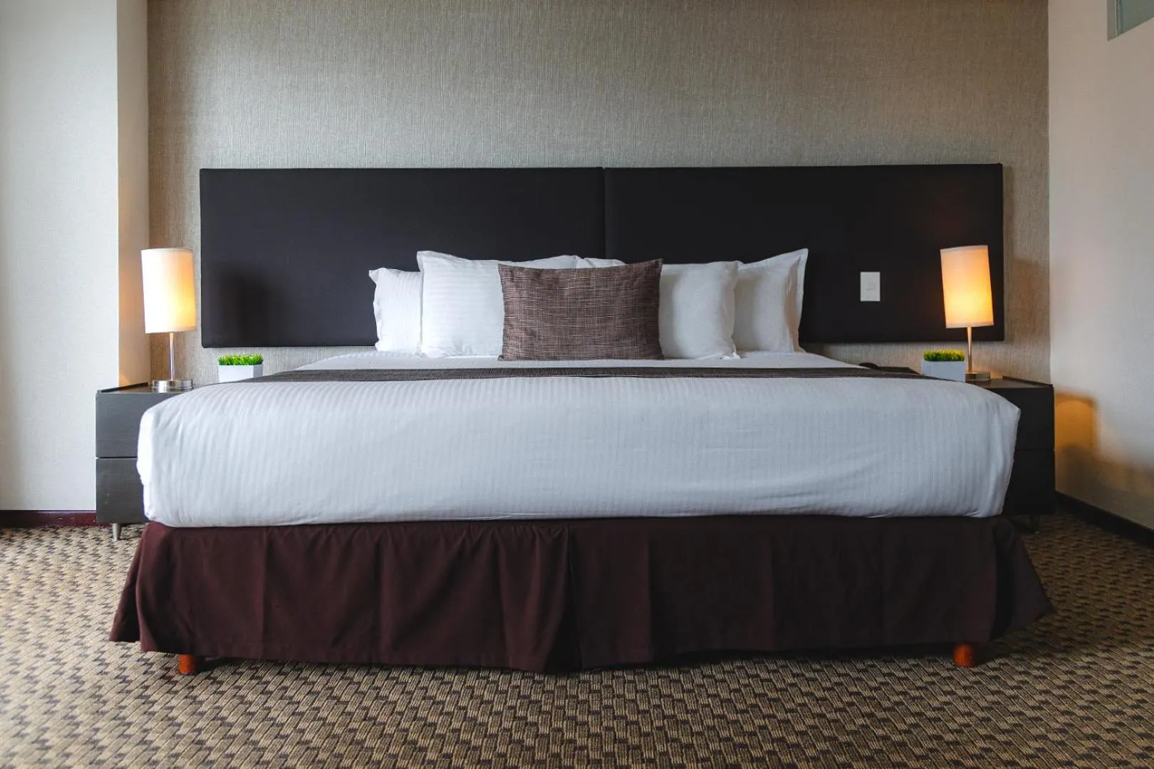 Bed in St Isidro Suites Corporate Housing SPA & Wellness Center