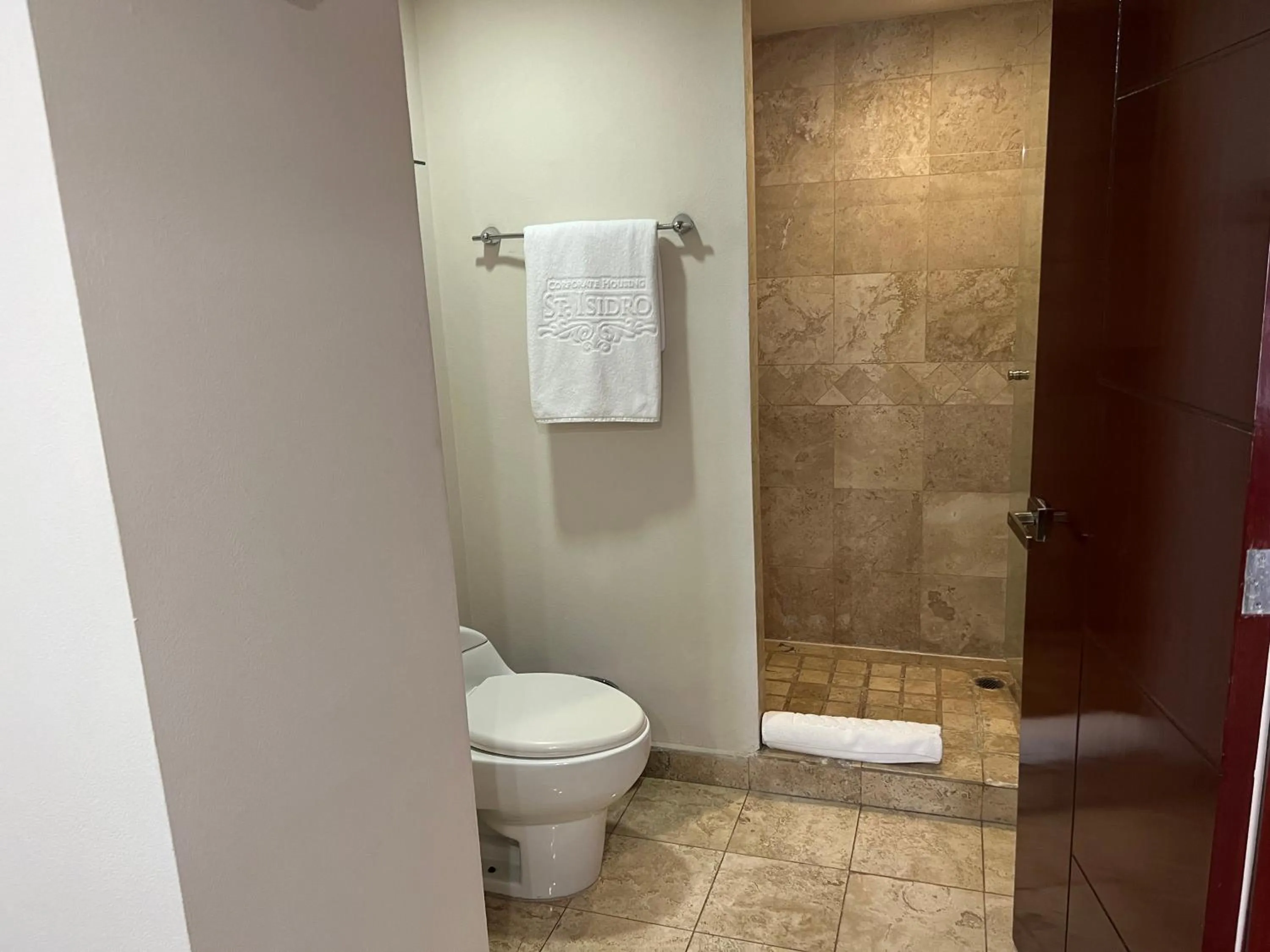 Bathroom in St Isidro Suites Corporate Housing SPA & Wellness Center