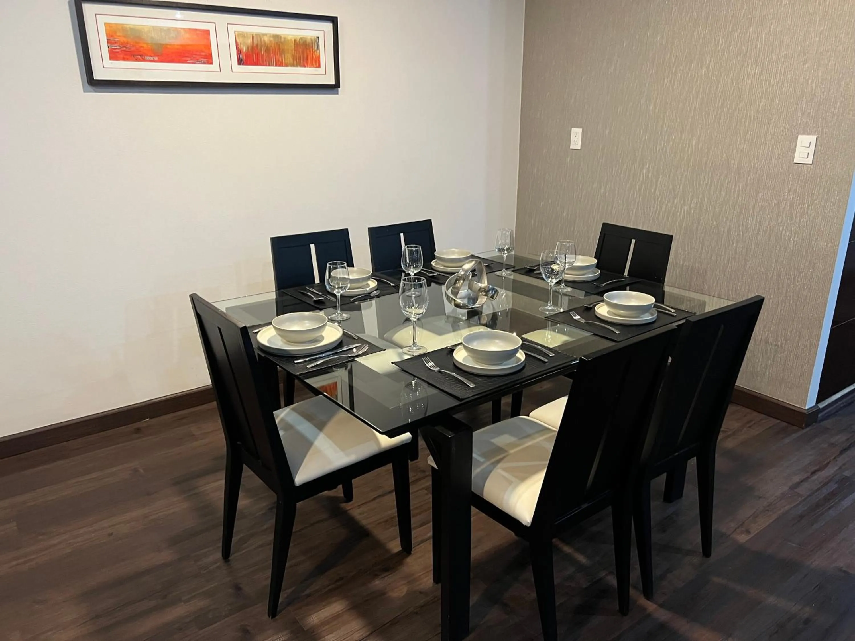 Dining area in St Isidro Suites Corporate Housing SPA & Wellness Center