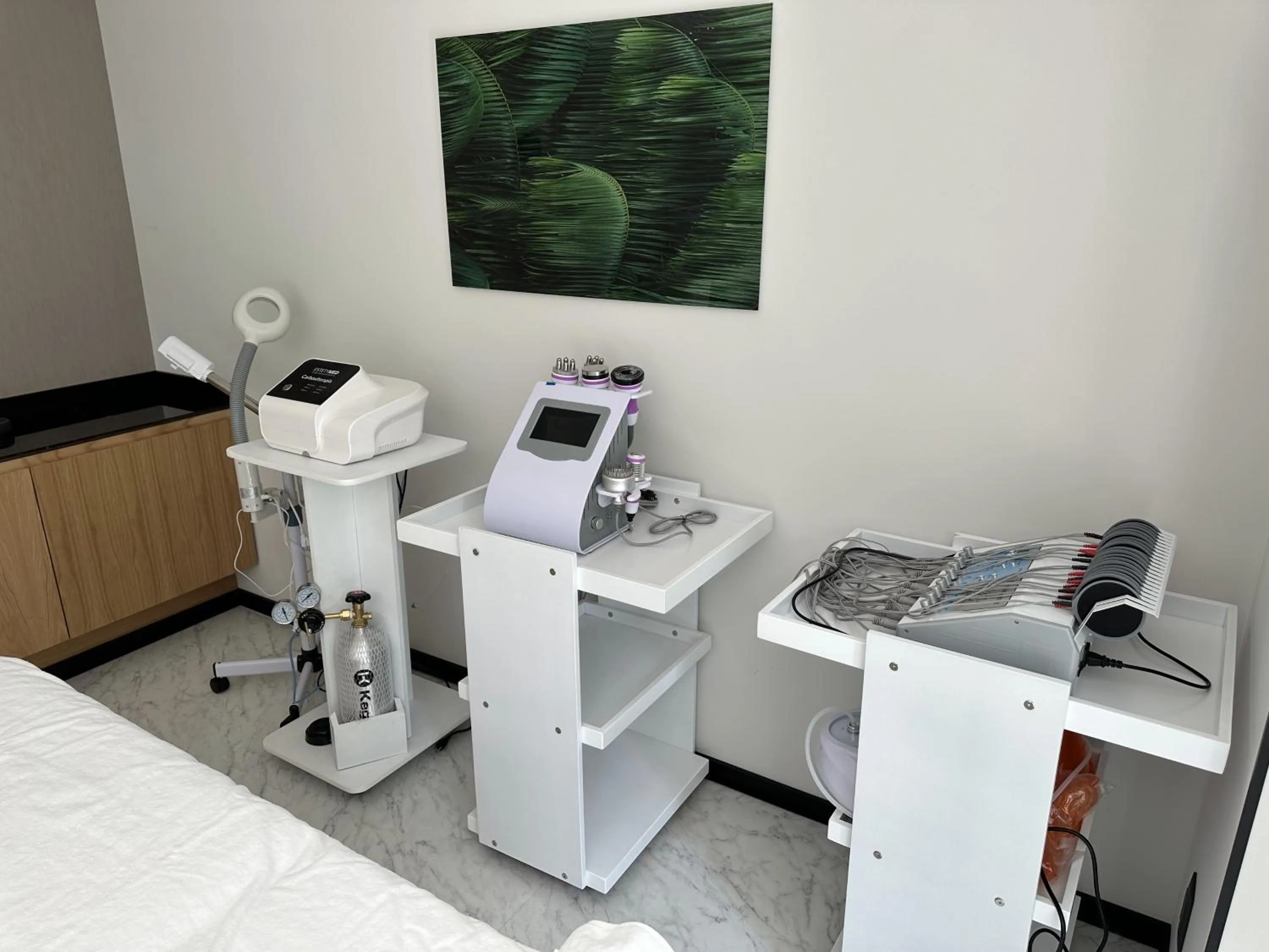 Spa and wellness centre/facilities in St Isidro Suites Corporate Housing SPA & Wellness Center