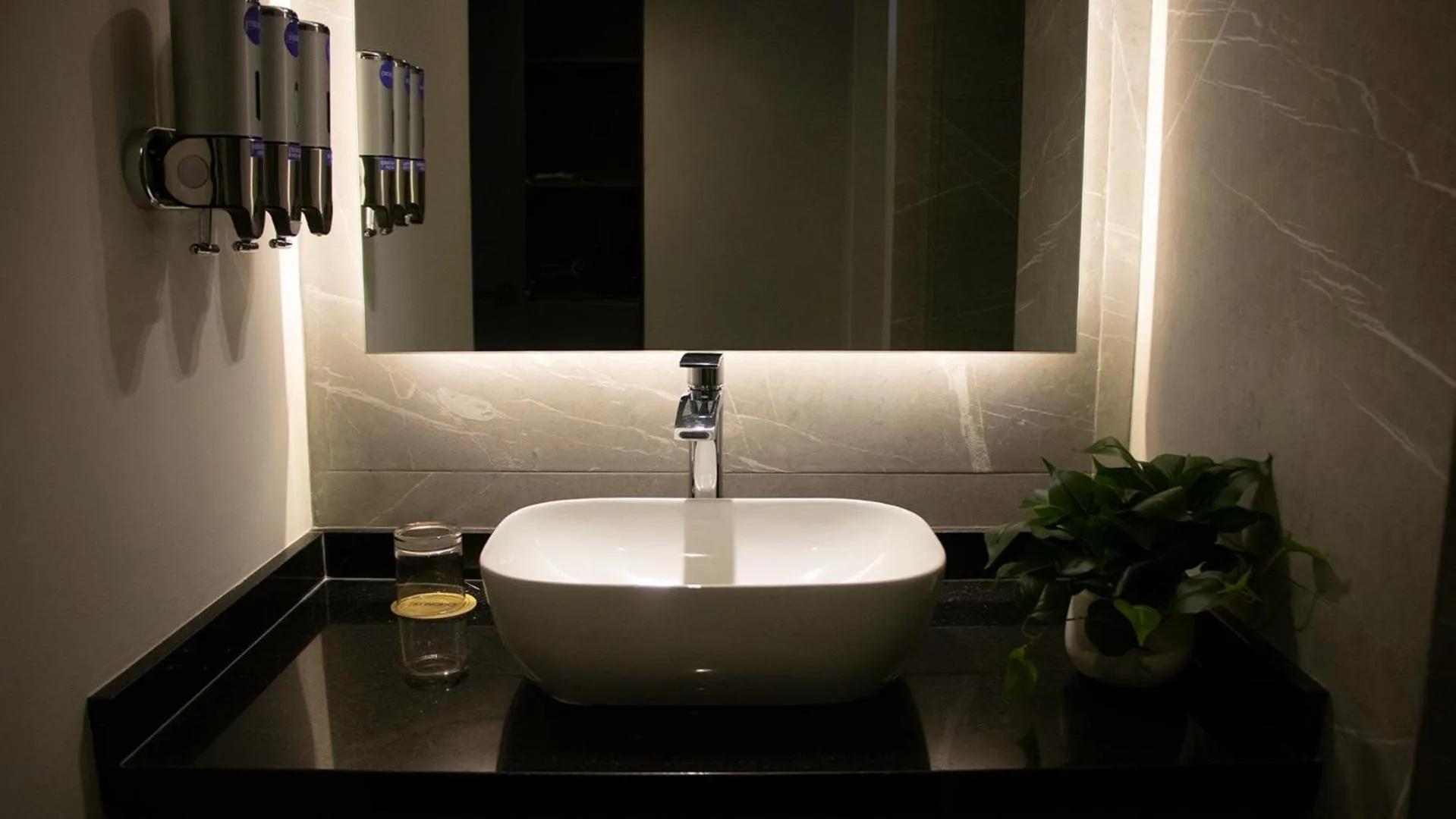 Bathroom in St Isidro Suites Corporate Housing SPA & Wellness Center