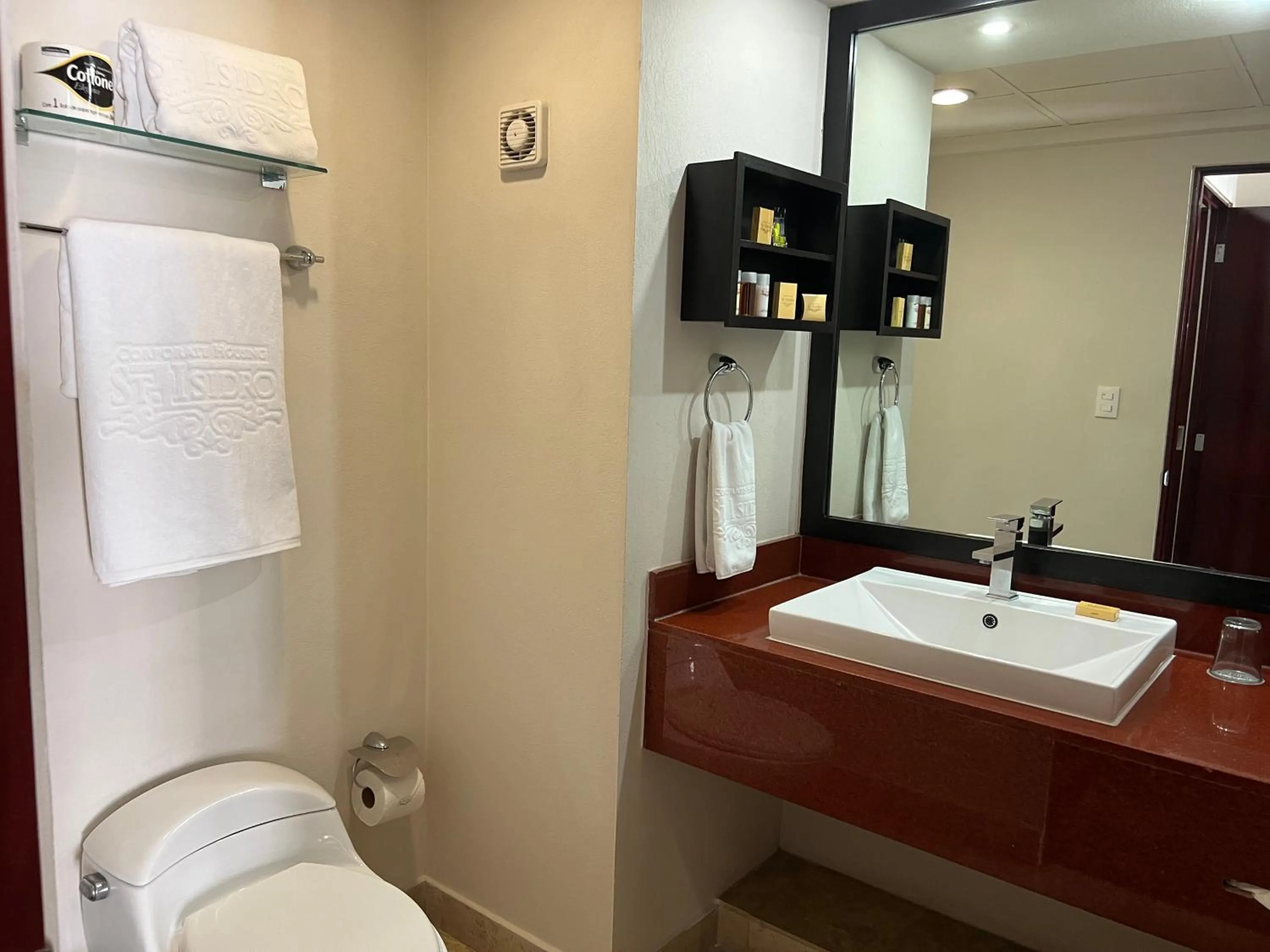 Bathroom in St Isidro Suites Corporate Housing SPA & Wellness Center