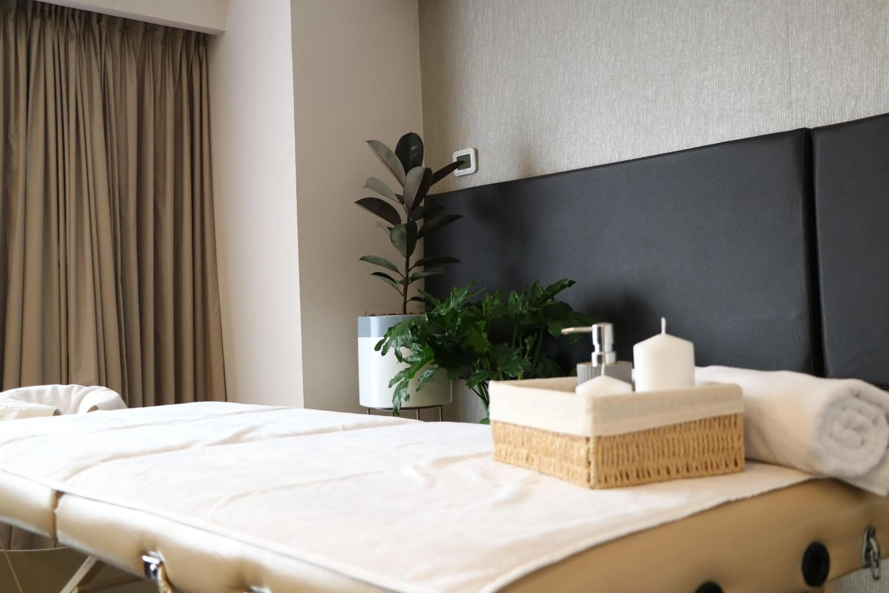 Spa and wellness centre/facilities, Bed in St Isidro Suites Corporate Housing SPA & Wellness Center